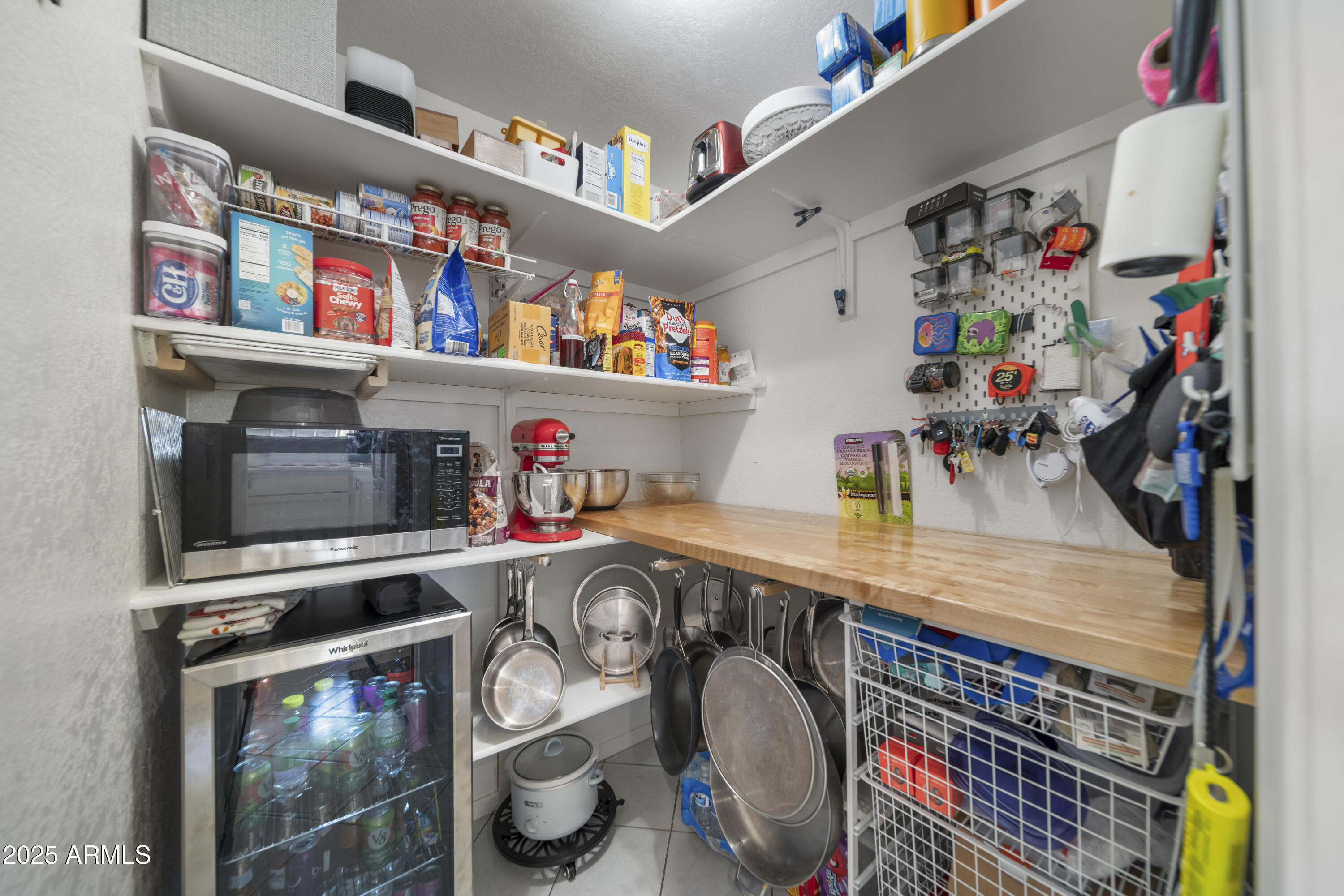 471 America Street Property Photo 14