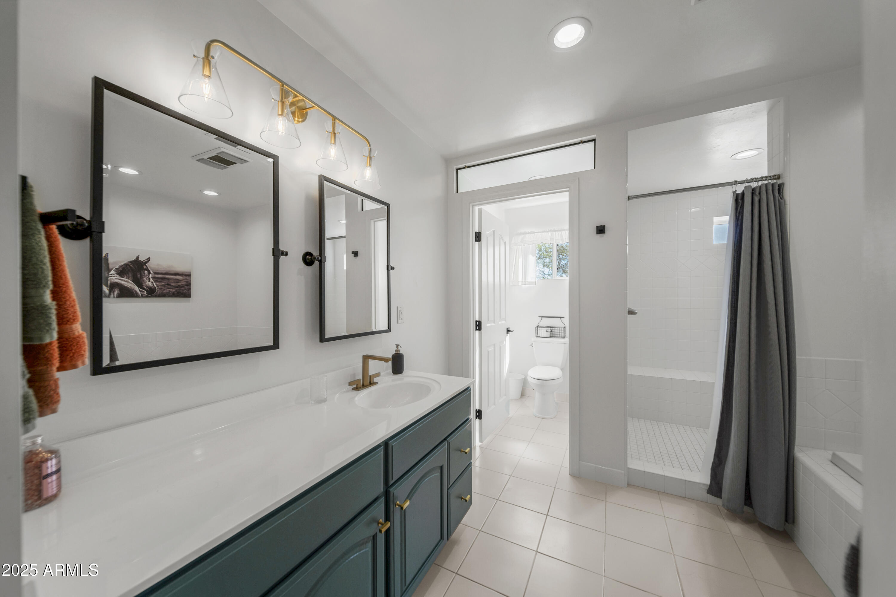 471 America Street Property Photo 16