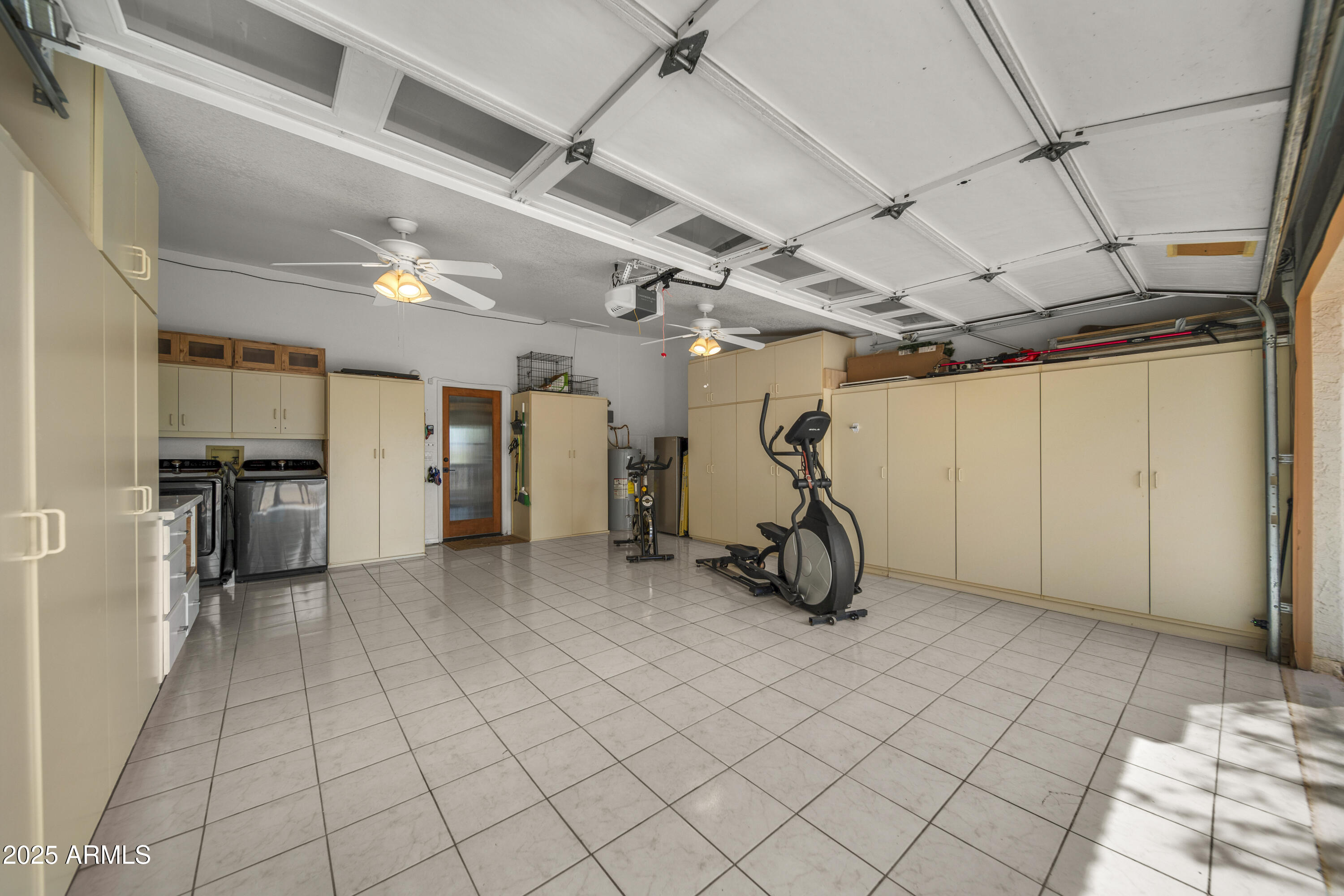 471 America Street Property Photo 27
