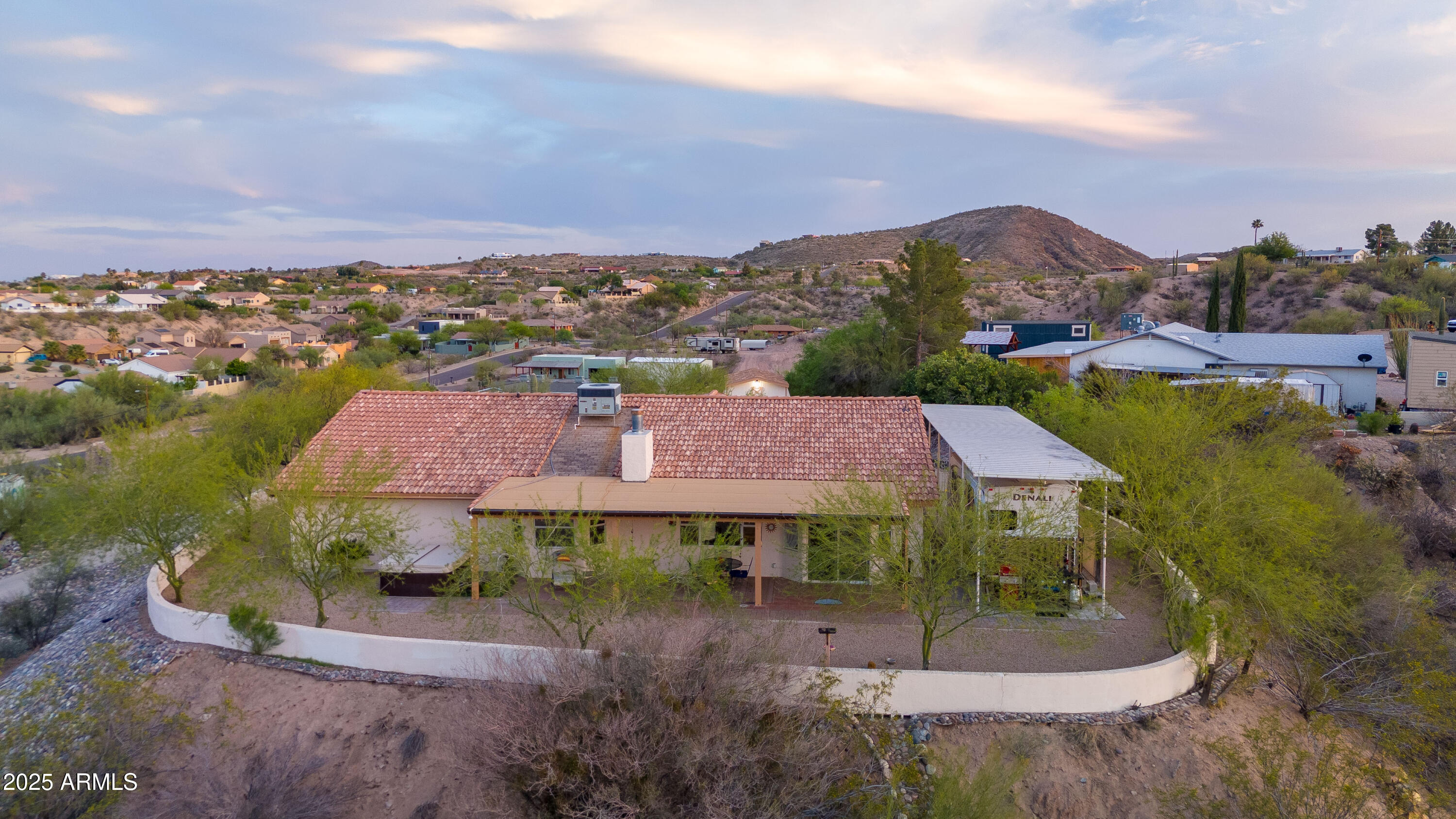 471 America Street Property Photo 54