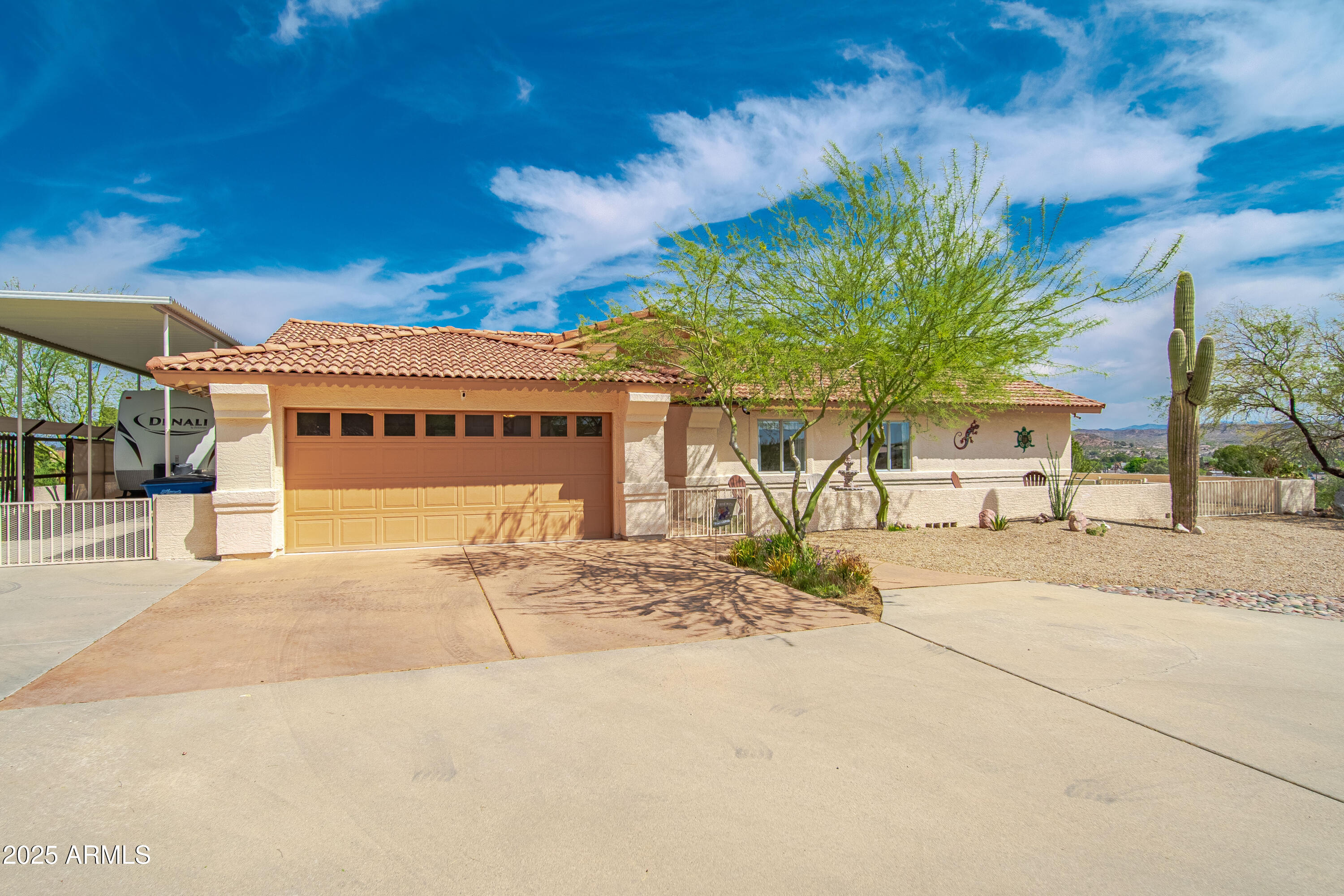 471 America Street Property Photo 61