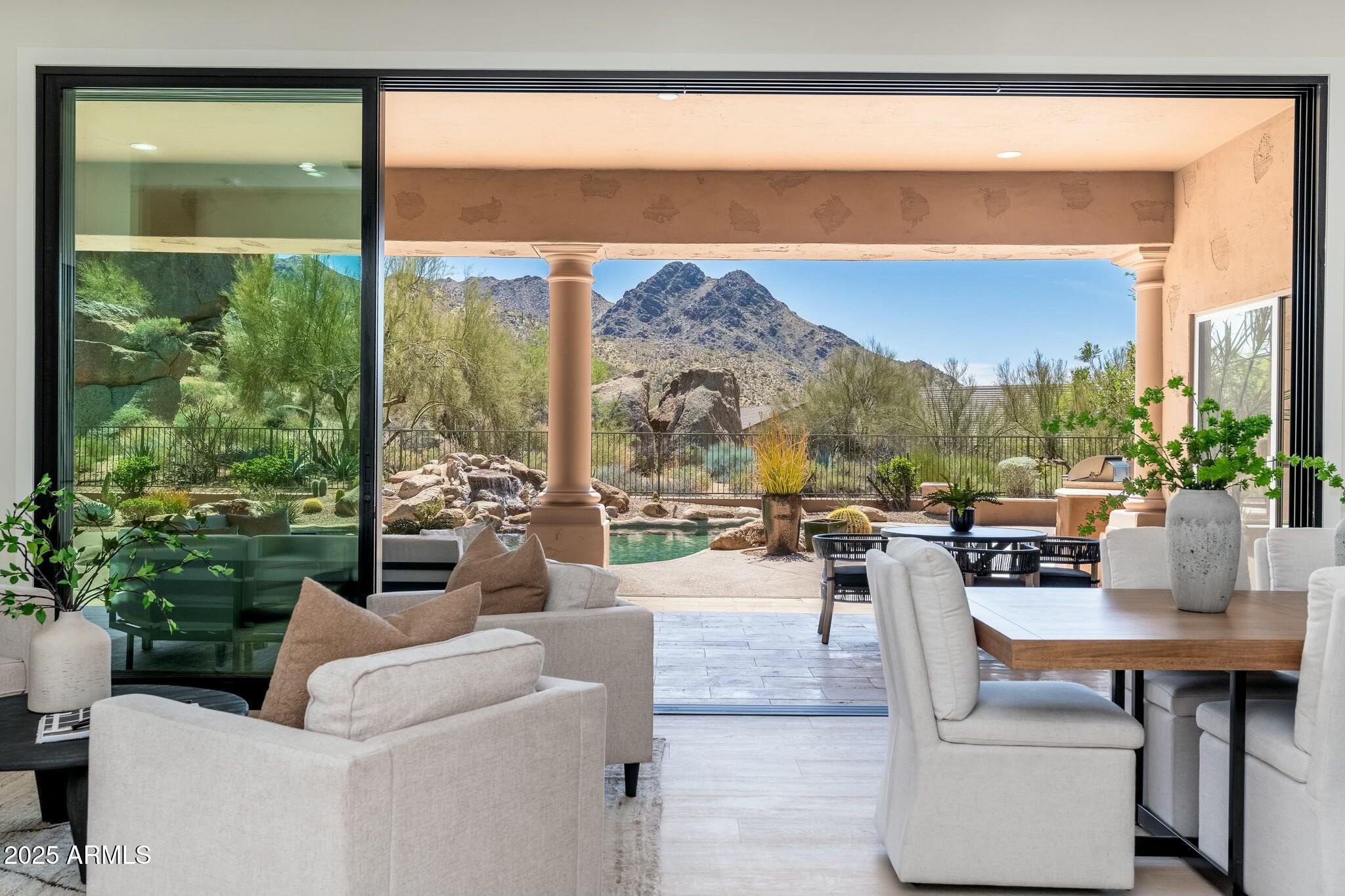 11747 E Juan Tabo Road Property Photo 8