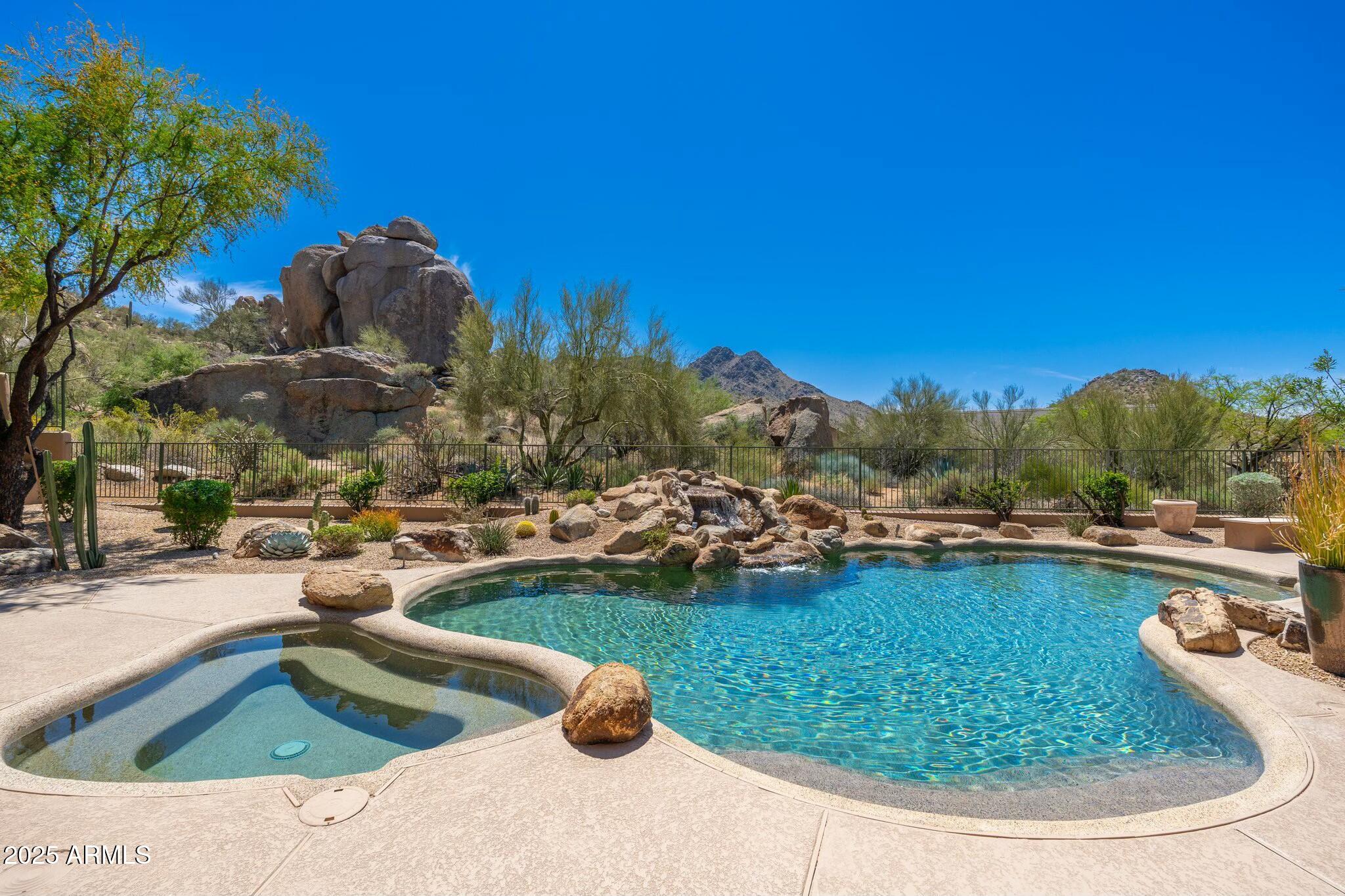 11747 E Juan Tabo Road Property Photo 53