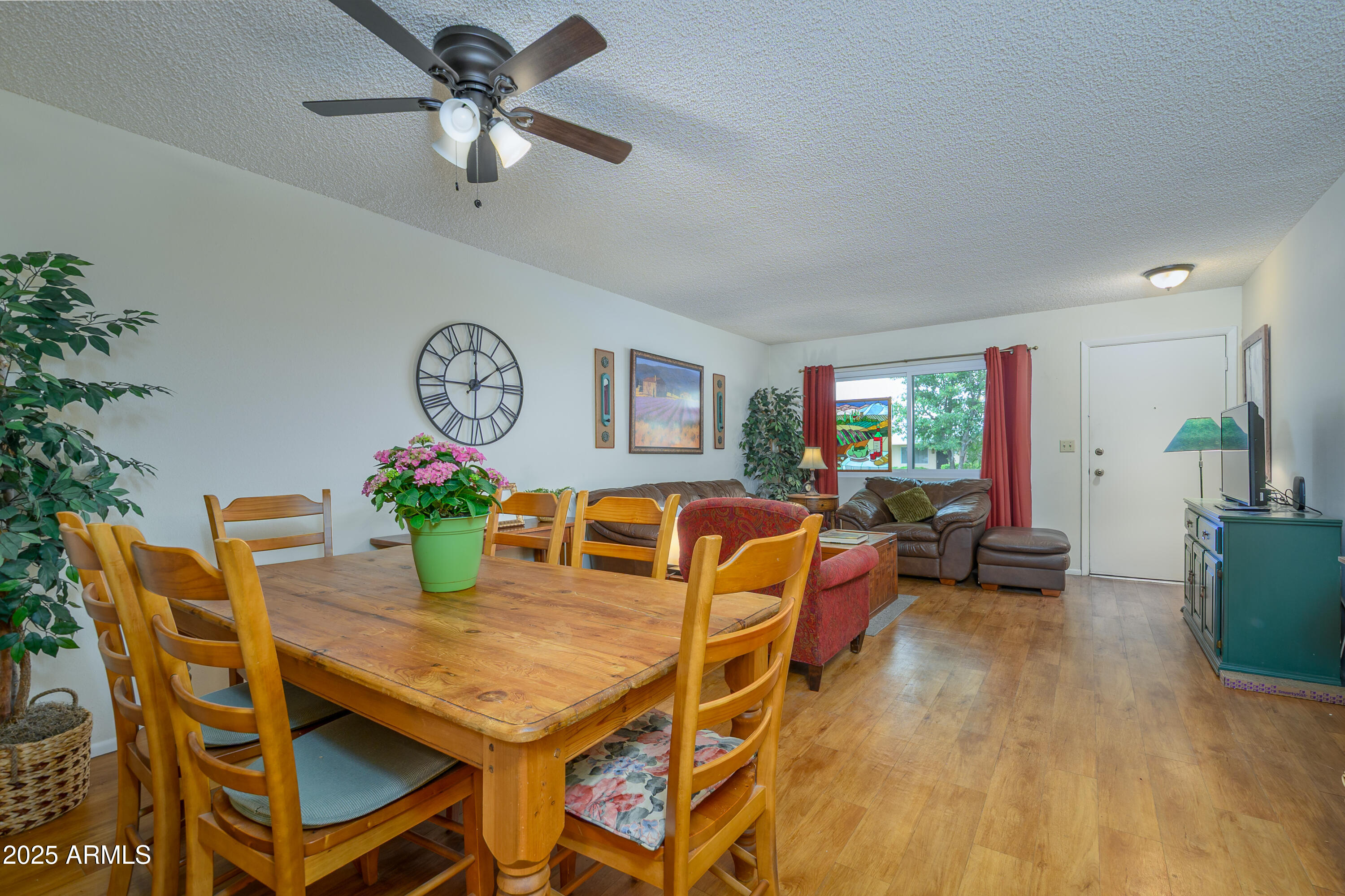 11014 W Santa Fe Drive Property Photo 1