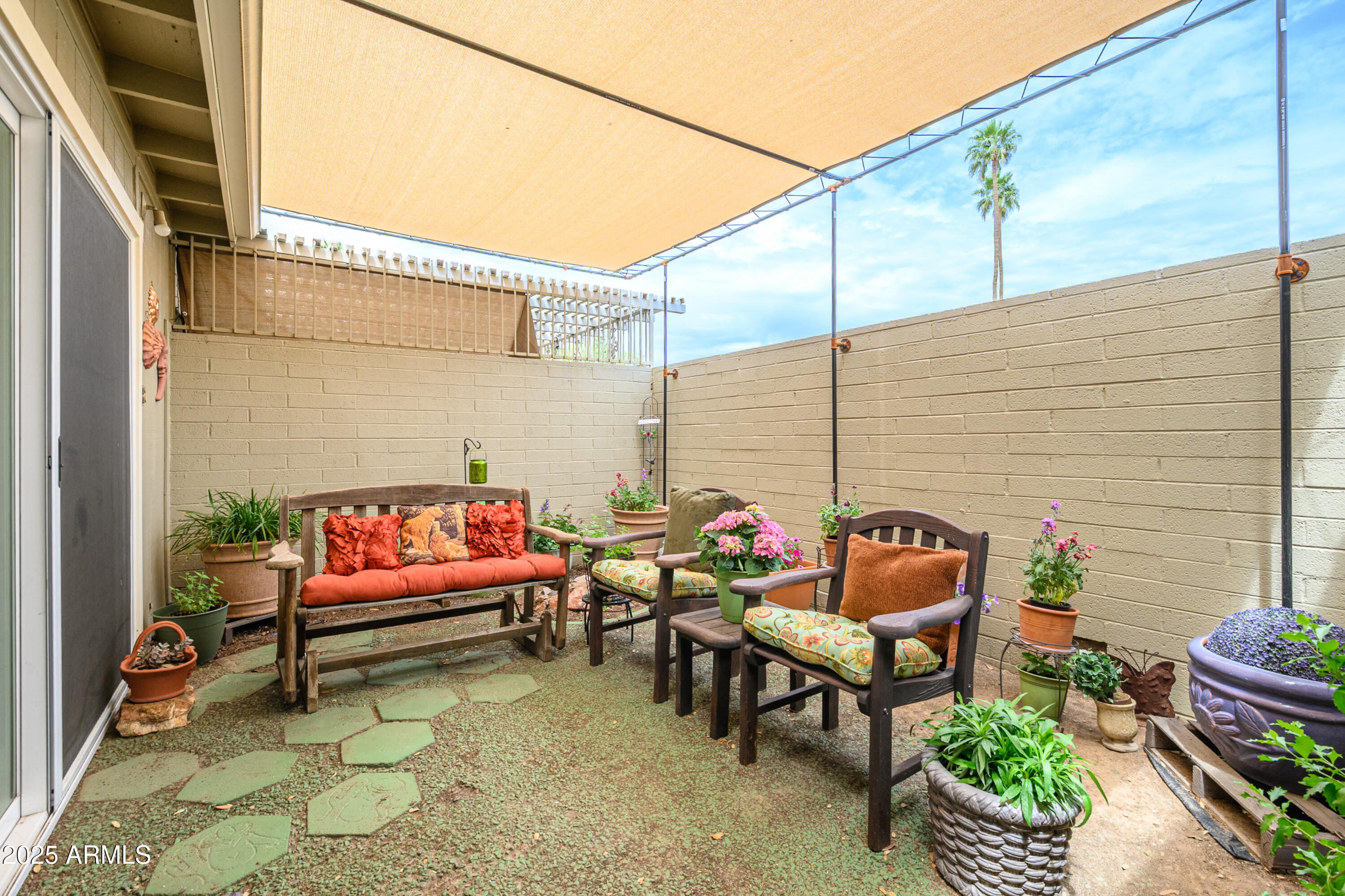 11014 W Santa Fe Drive Property Photo 15