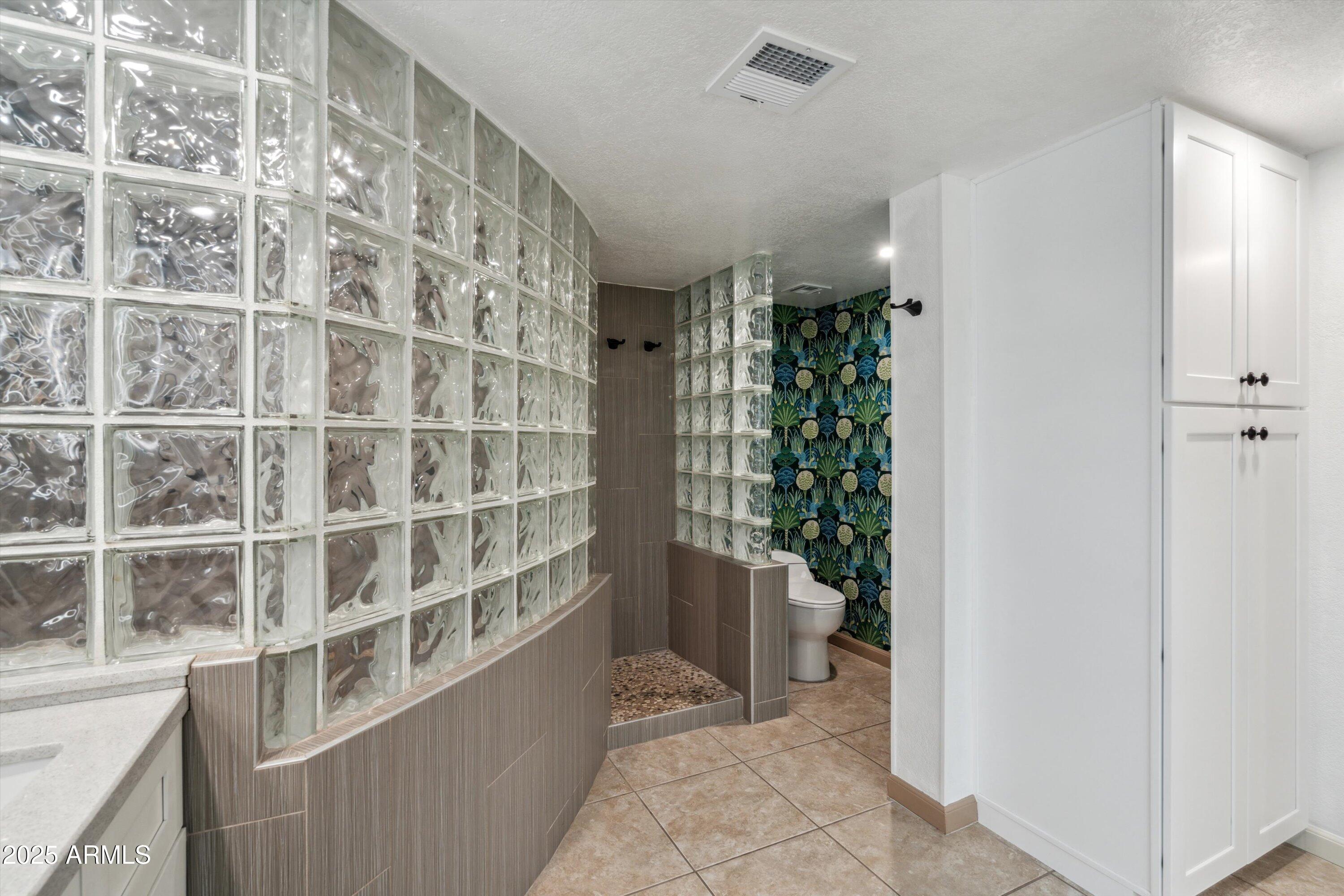 9457 N 80th Place Property Photo 21