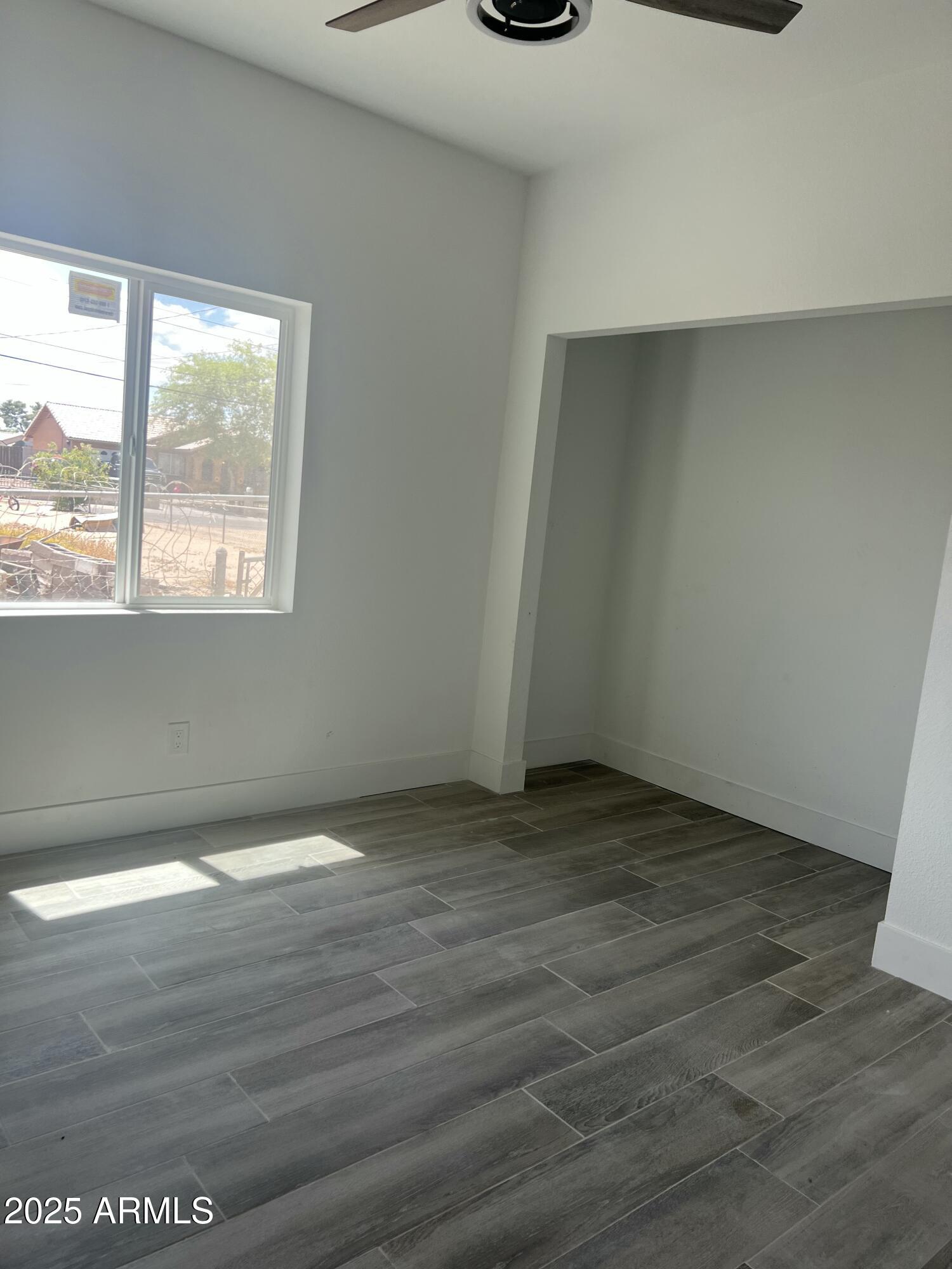 1519 N Etta Street Property Photo 11