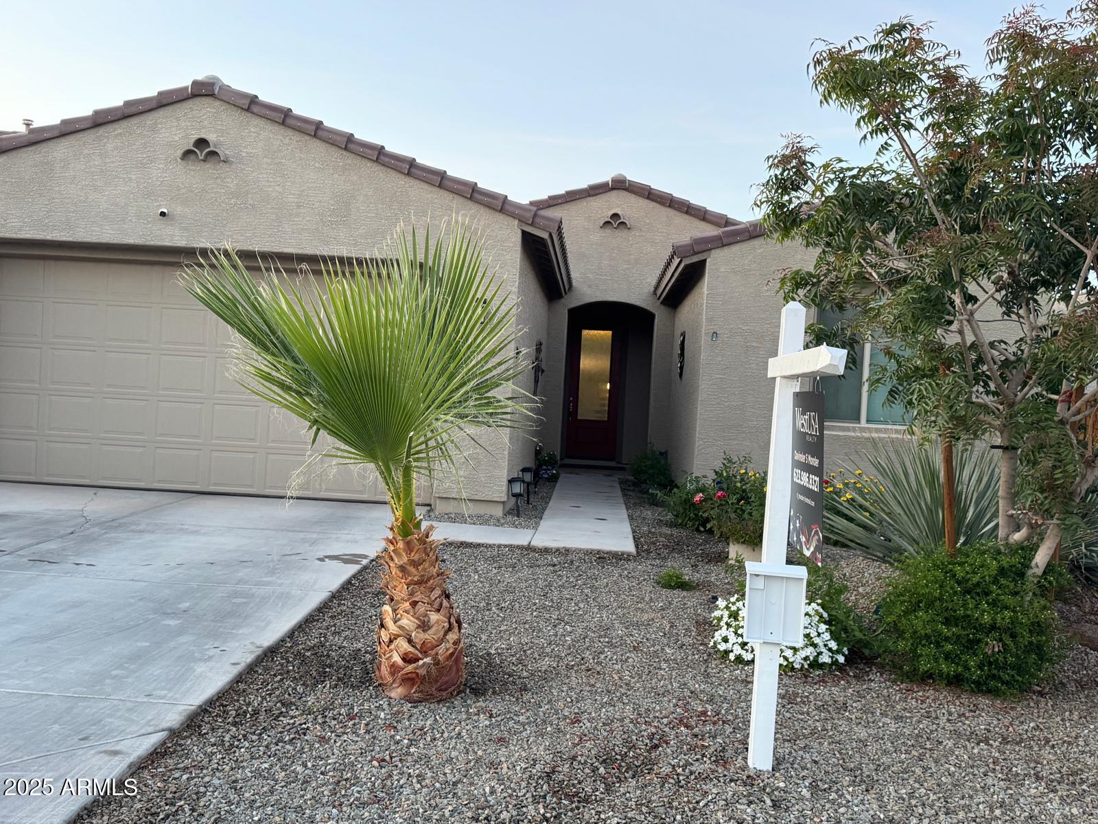 11562 W Levi Drive Property Photo 1
