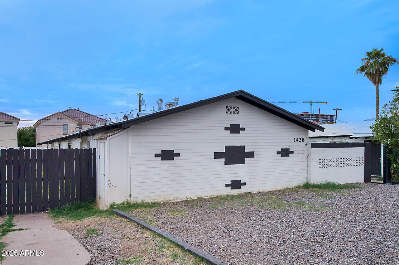 1424 S Stanley Place Property Photo 12