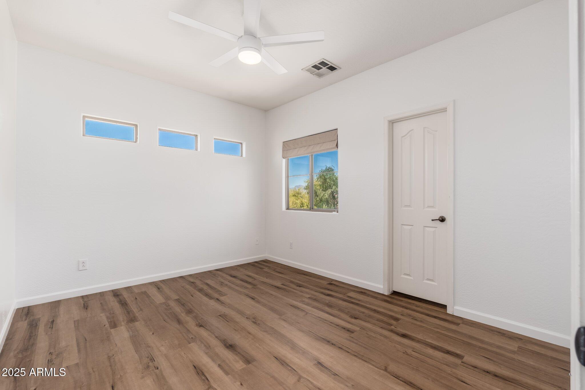 15659 W Meadowbrook Avenue Property Photo 21