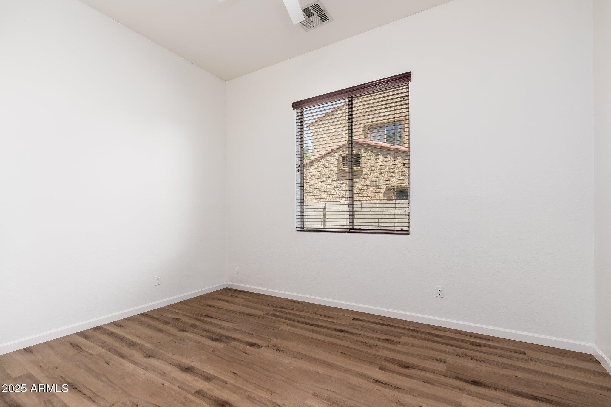 15659 W Meadowbrook Avenue Property Photo 23