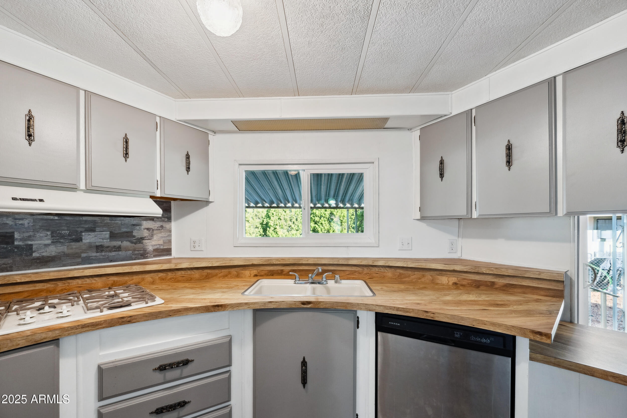 4912 S Tumbleweed Place Property Photo 8