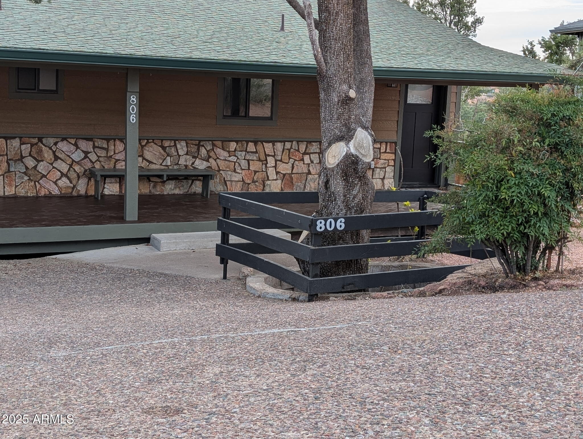 806 S Santa Fe Circle Property Photo 1