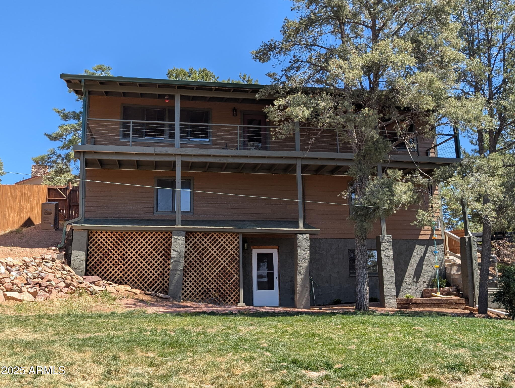806 S Santa Fe Circle Property Photo 7