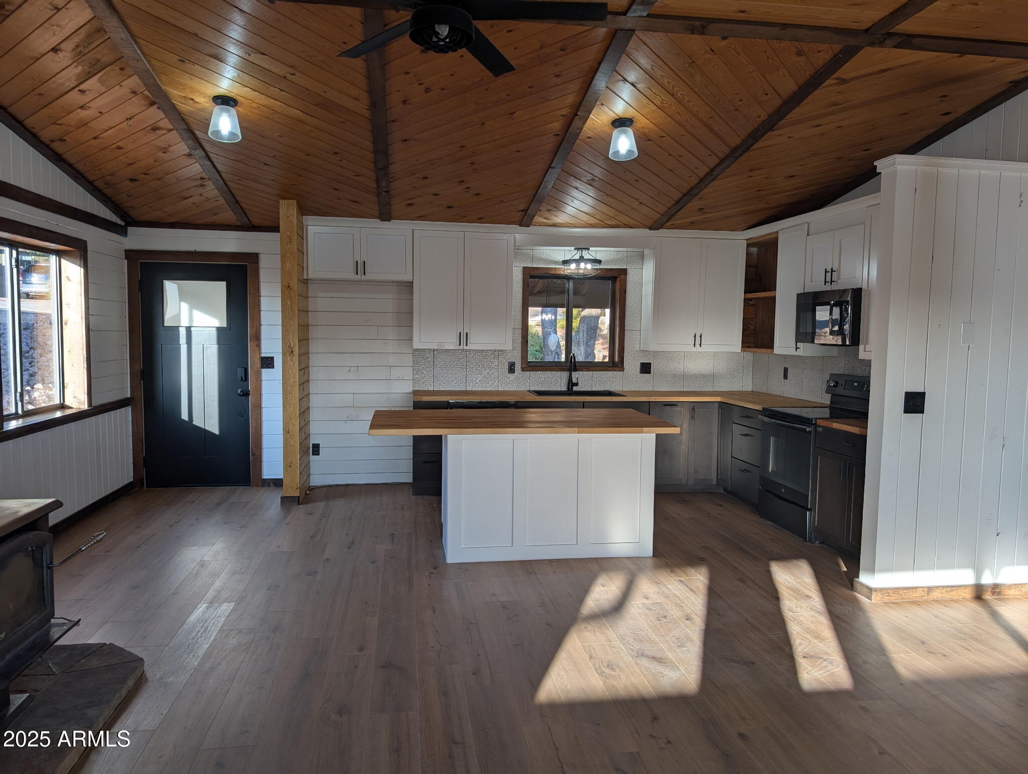 806 S Santa Fe Circle Property Photo 16