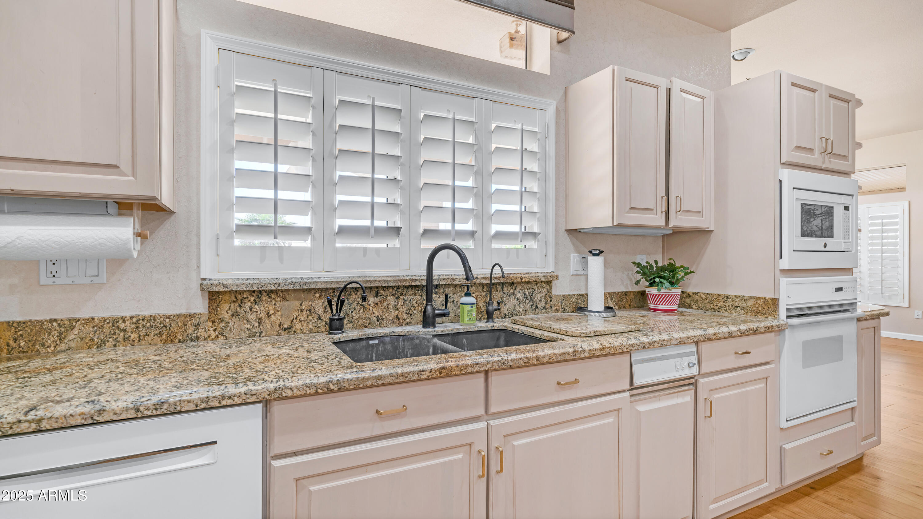 14101 W Via Tercero Property Photo 11