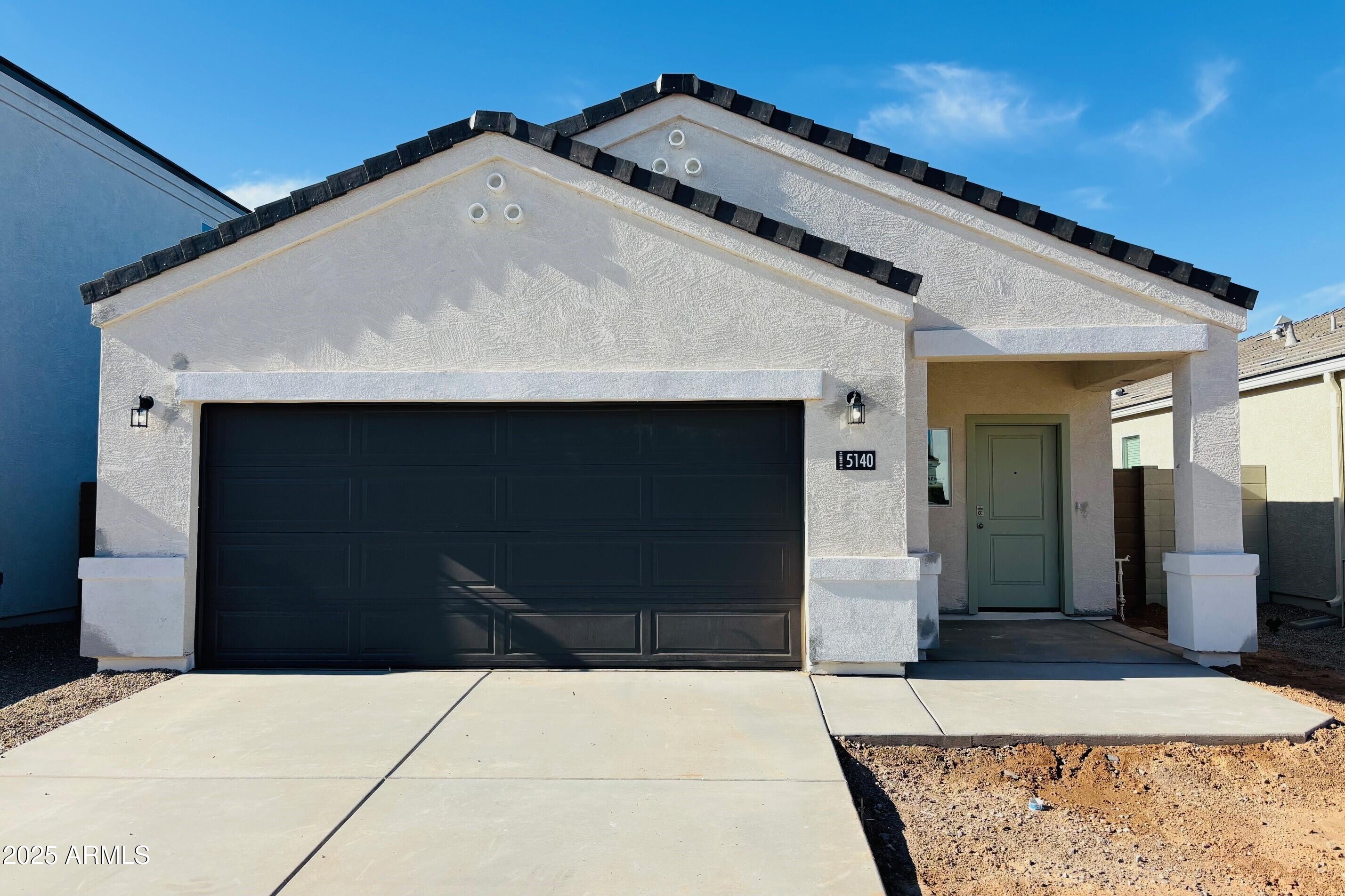 5140 E Umber Road Property Photo 1