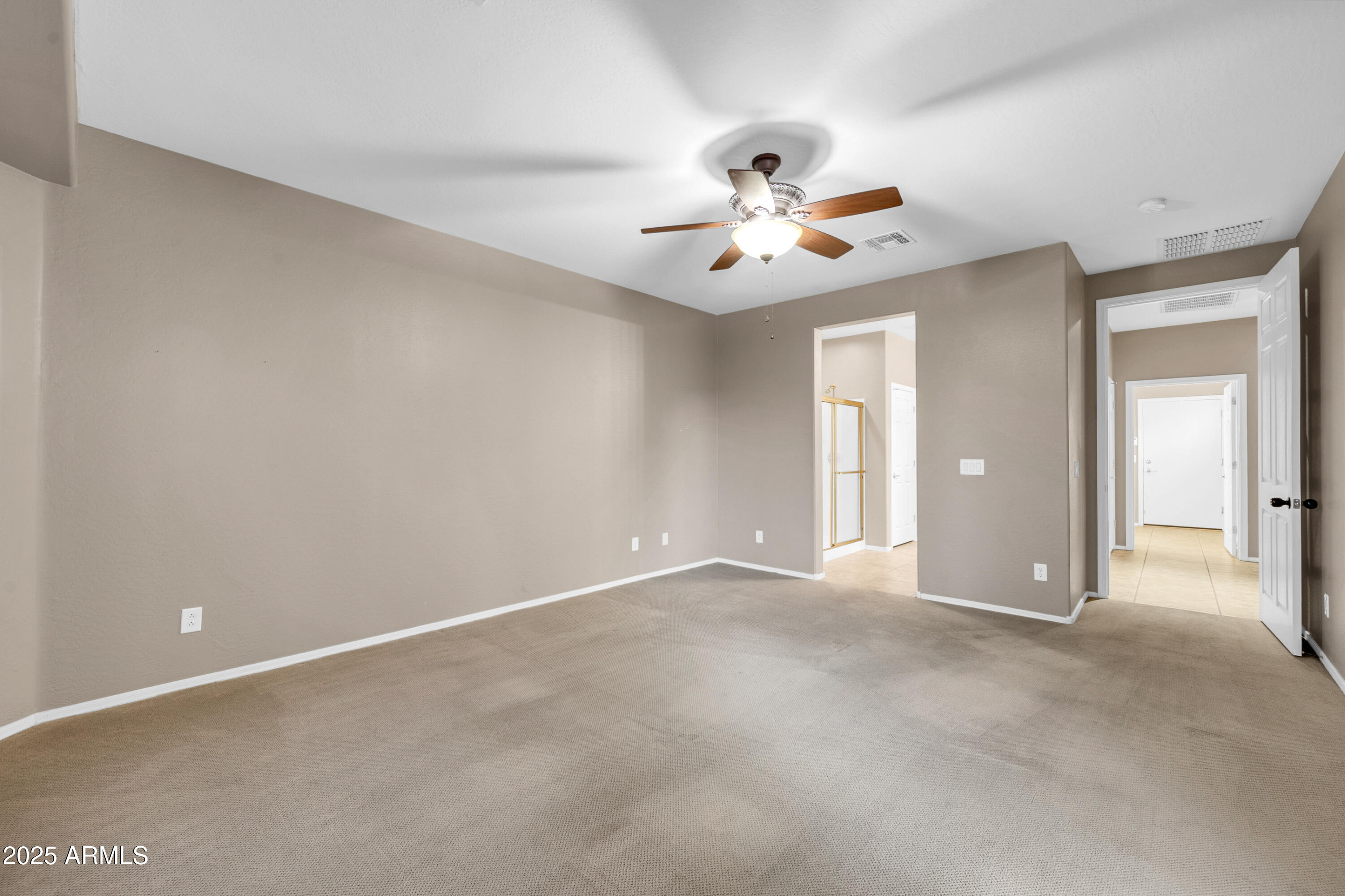 42318 W Abbey Road Property Photo 23