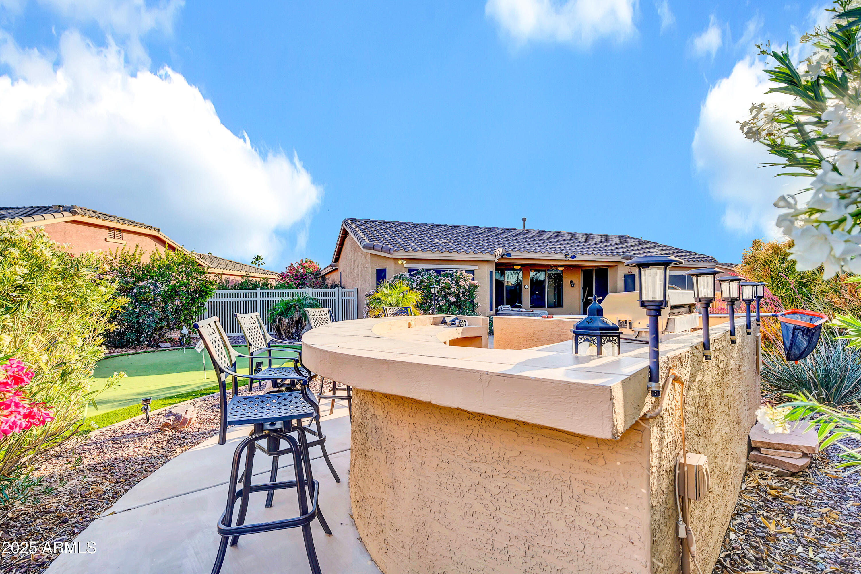 42318 W Abbey Road Property Photo 39