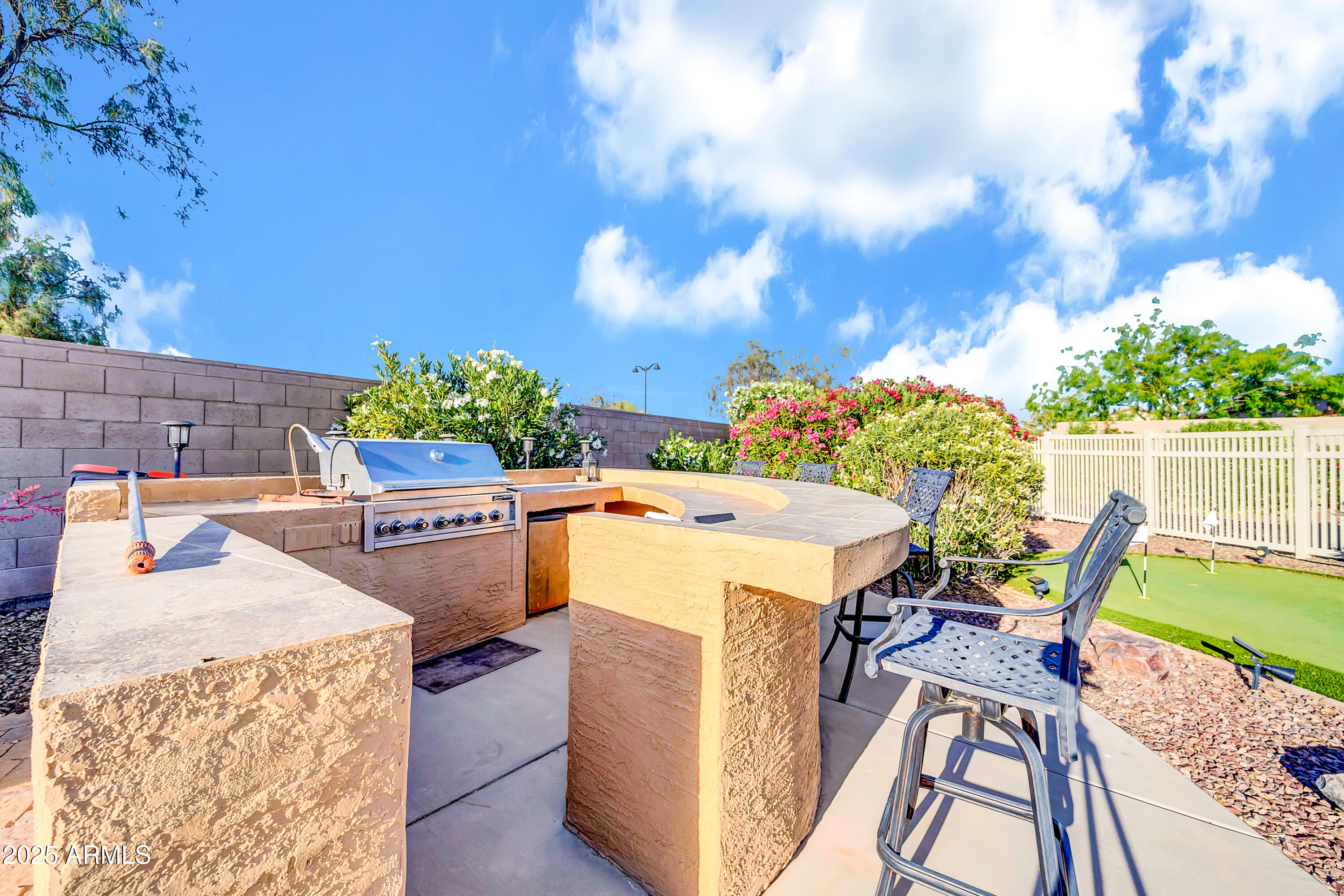 42318 W Abbey Road Property Photo 44