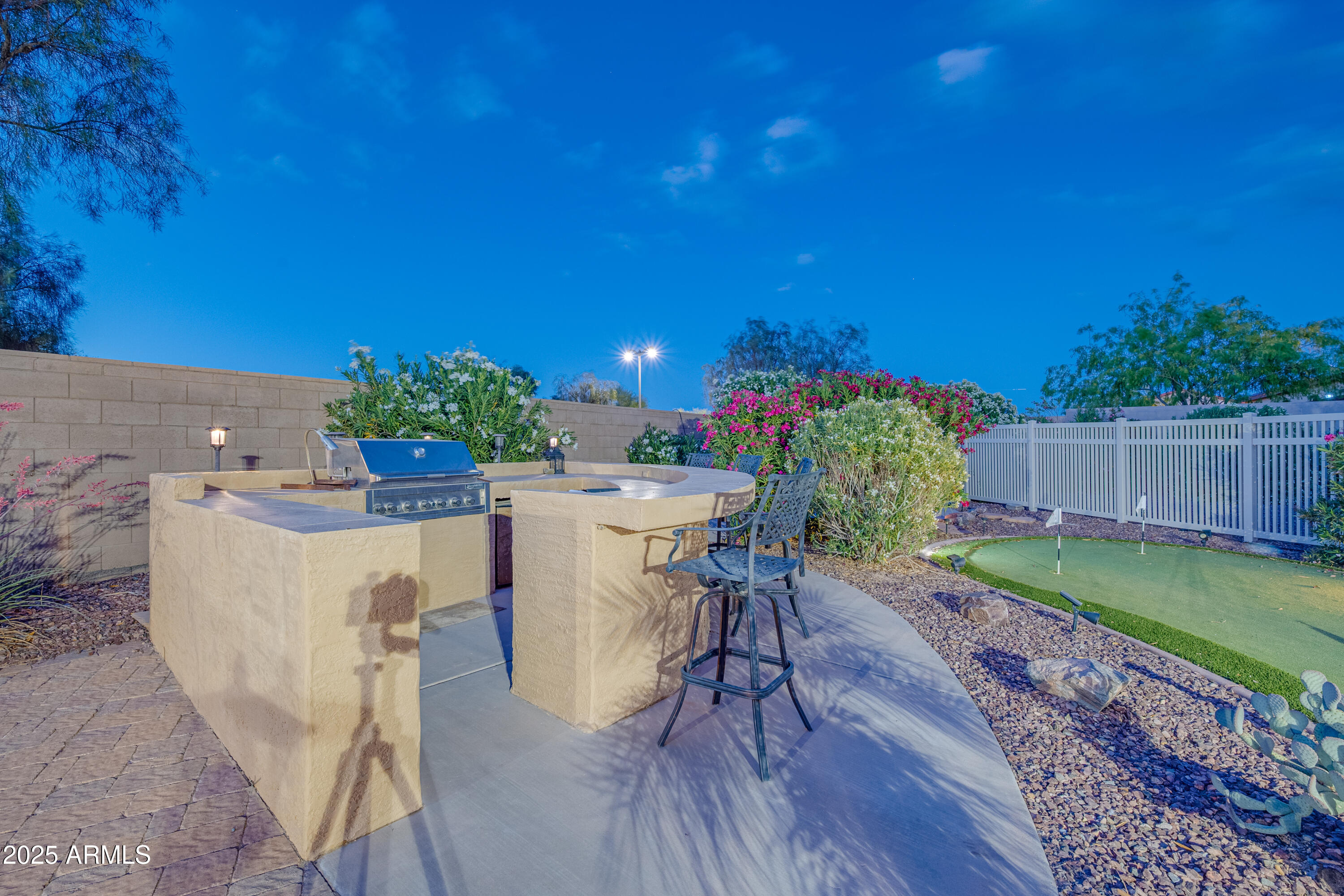 42318 W Abbey Road Property Photo 64