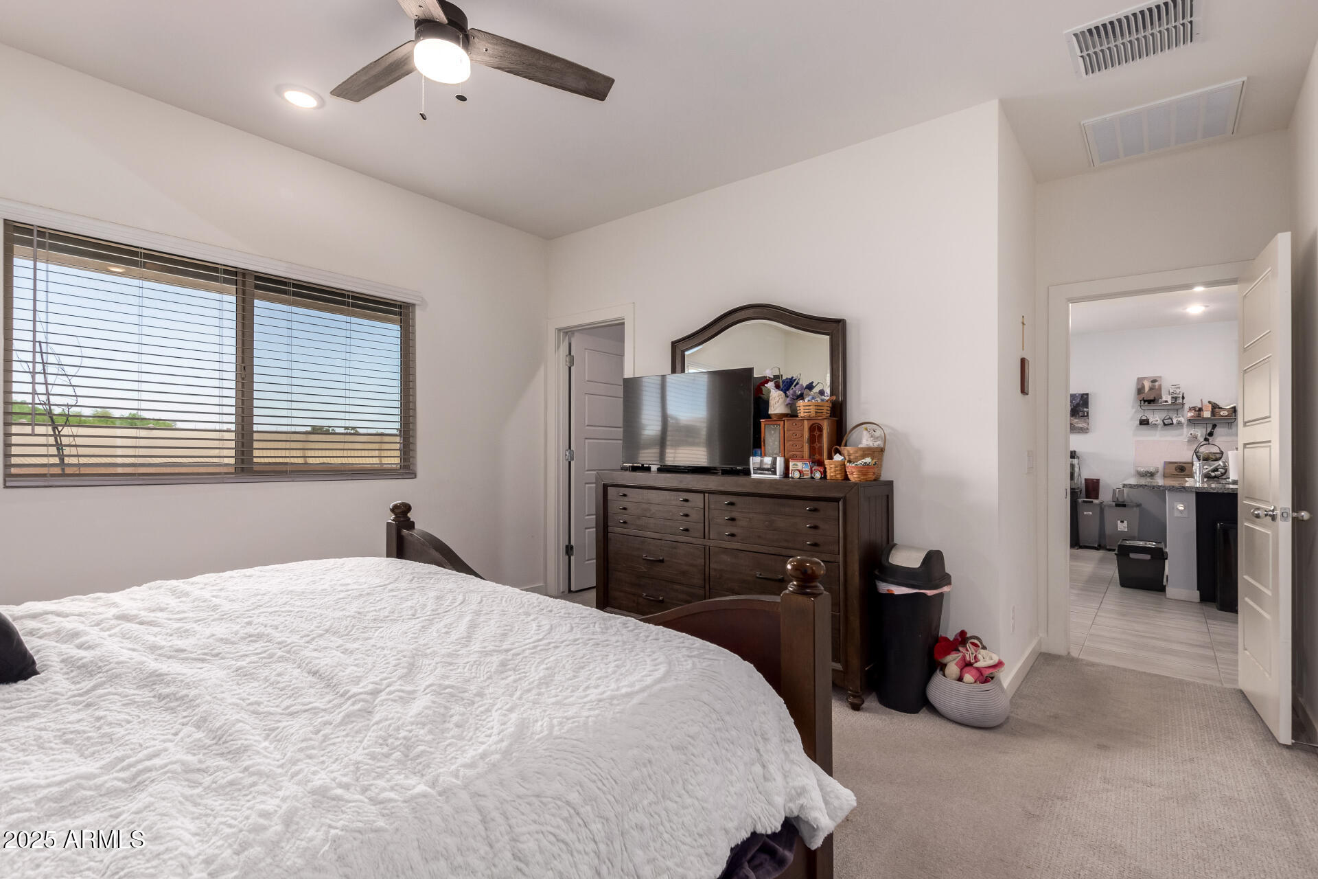 2458 N Abbey Road Property Photo 15