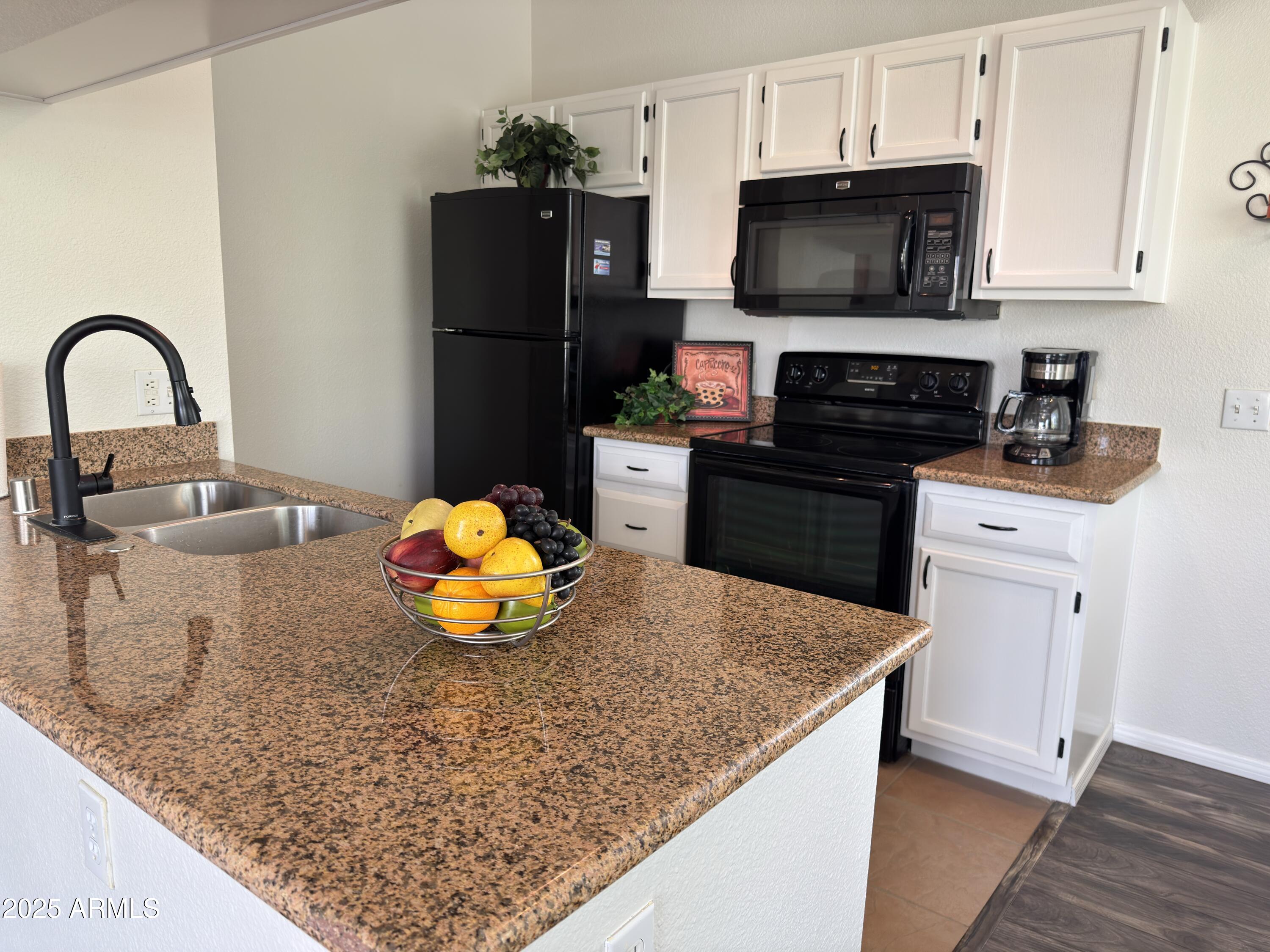 16013 S Desert Foothills Parkway Property Photo 13