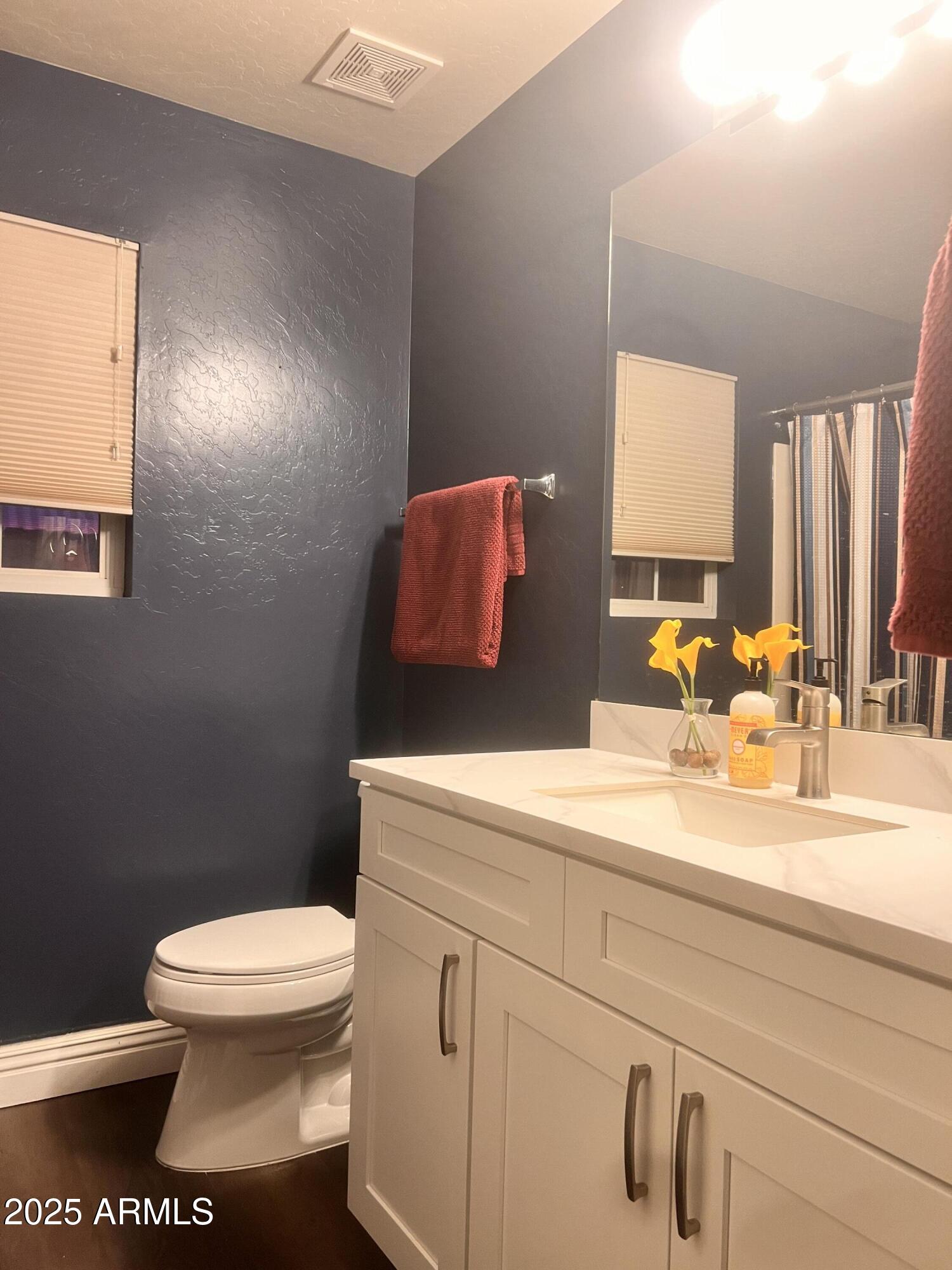 139 W Mountain Sage Drive Property Photo 17