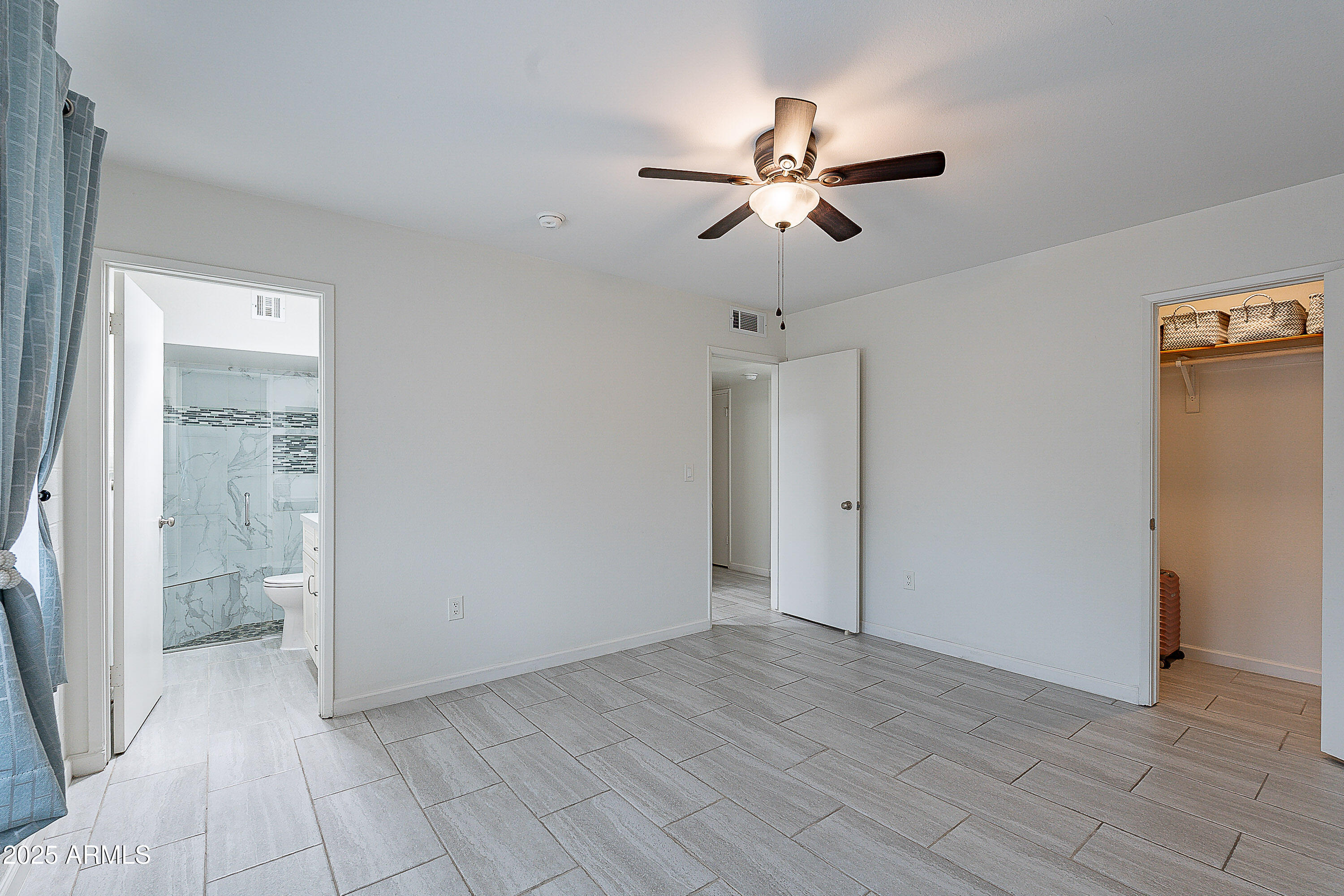 9941 W Desert Hills Drive Property Photo 22