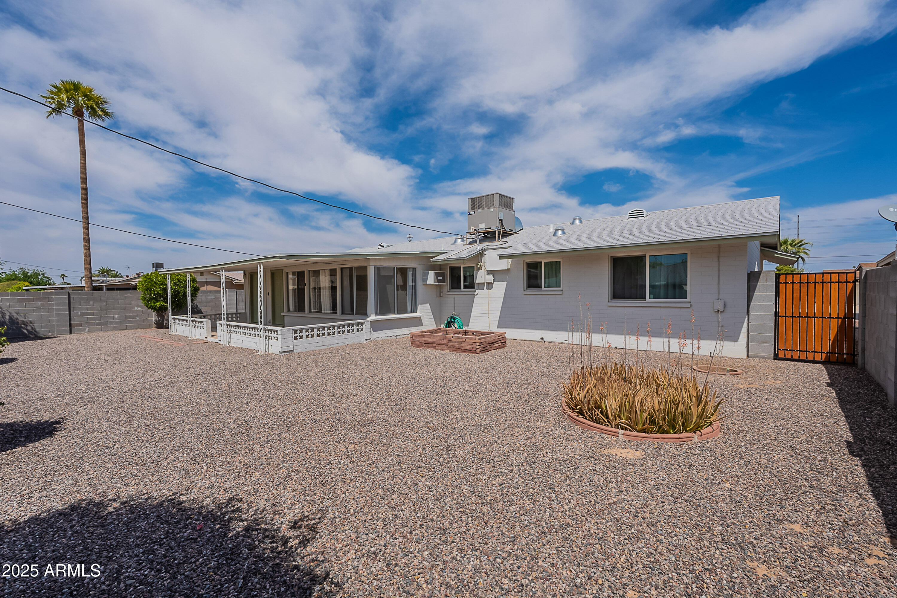 9941 W Desert Hills Drive Property Photo 29