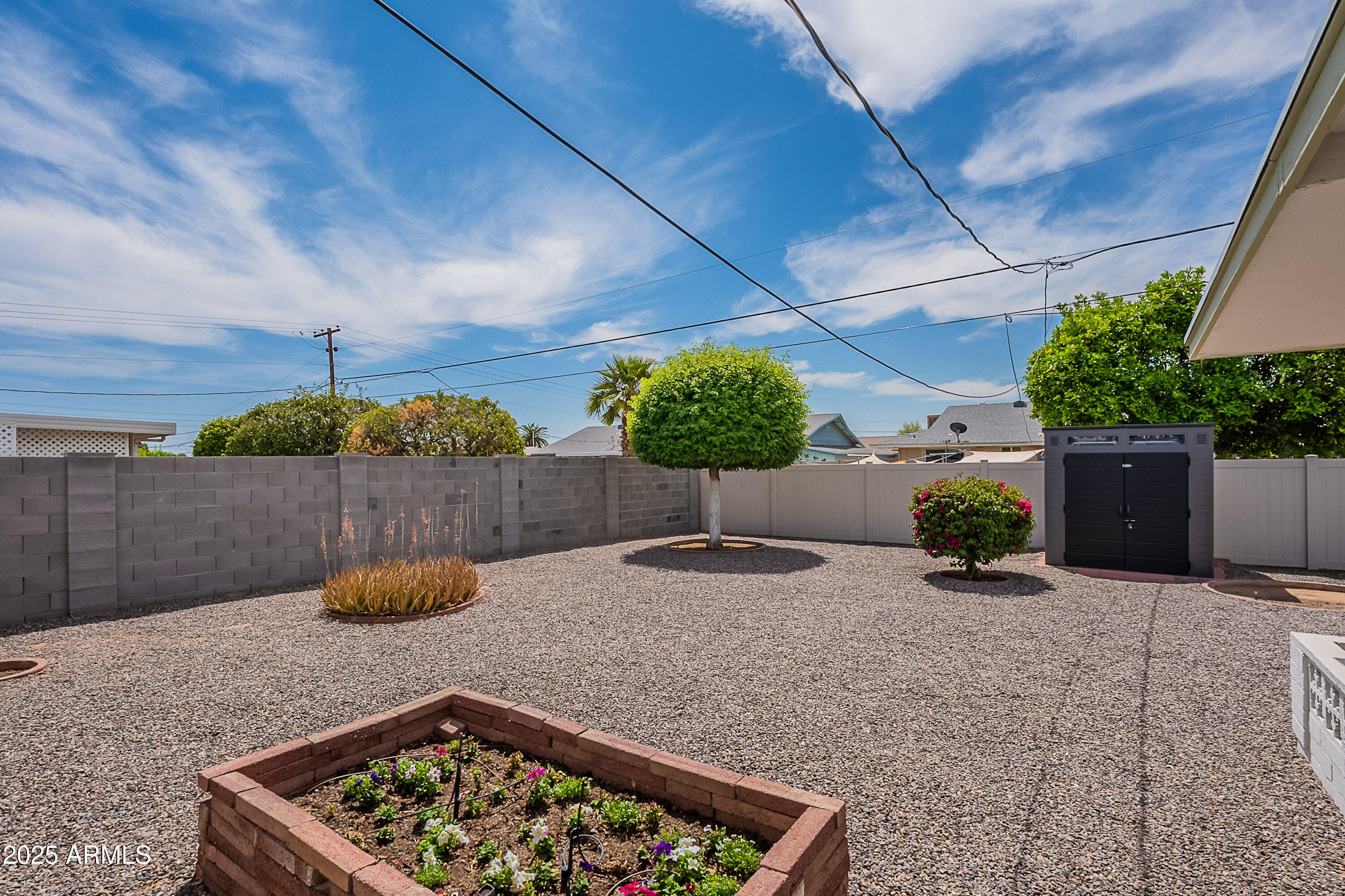 9941 W Desert Hills Drive Property Photo 30