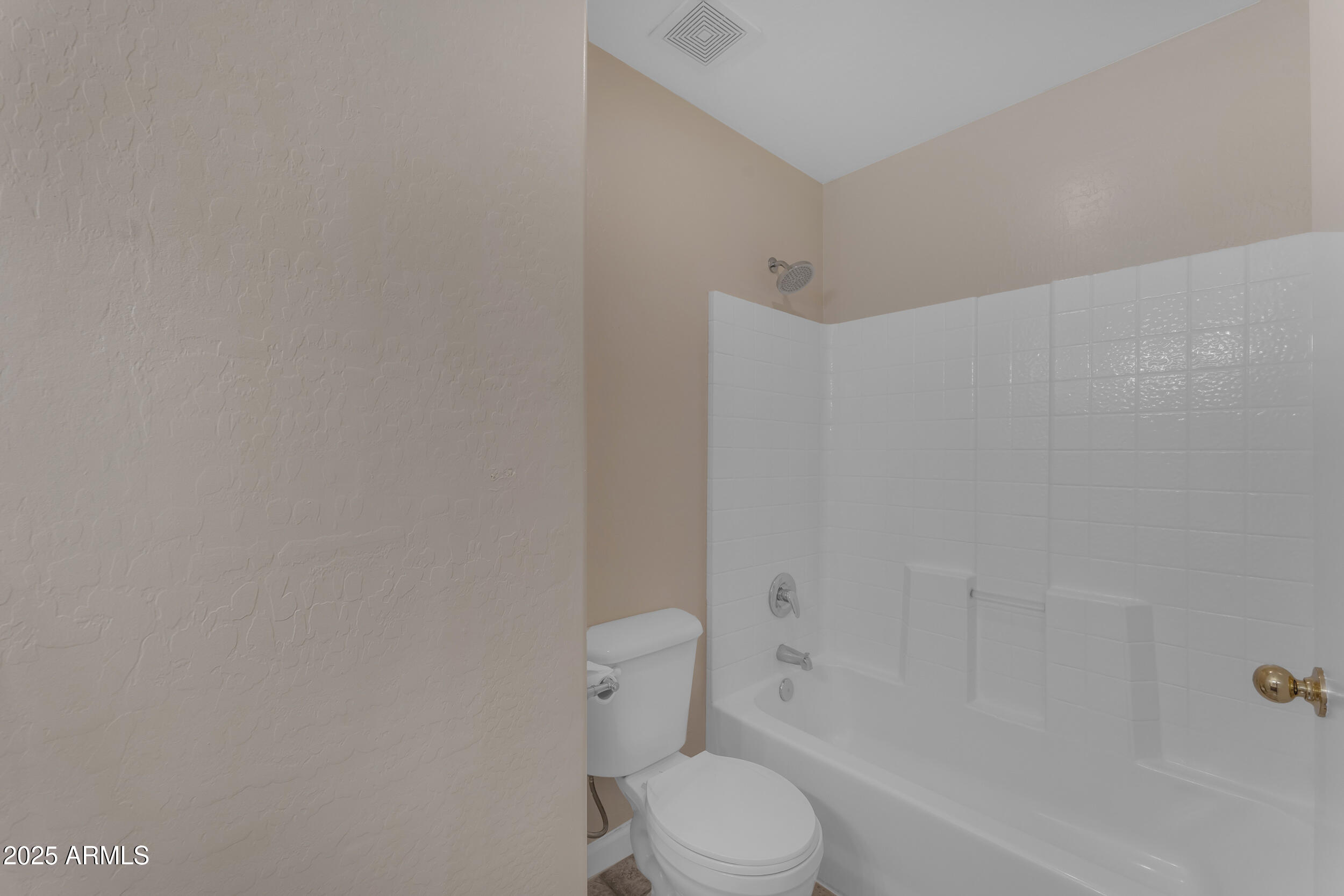 14010 N 126th Avenue Property Photo 28