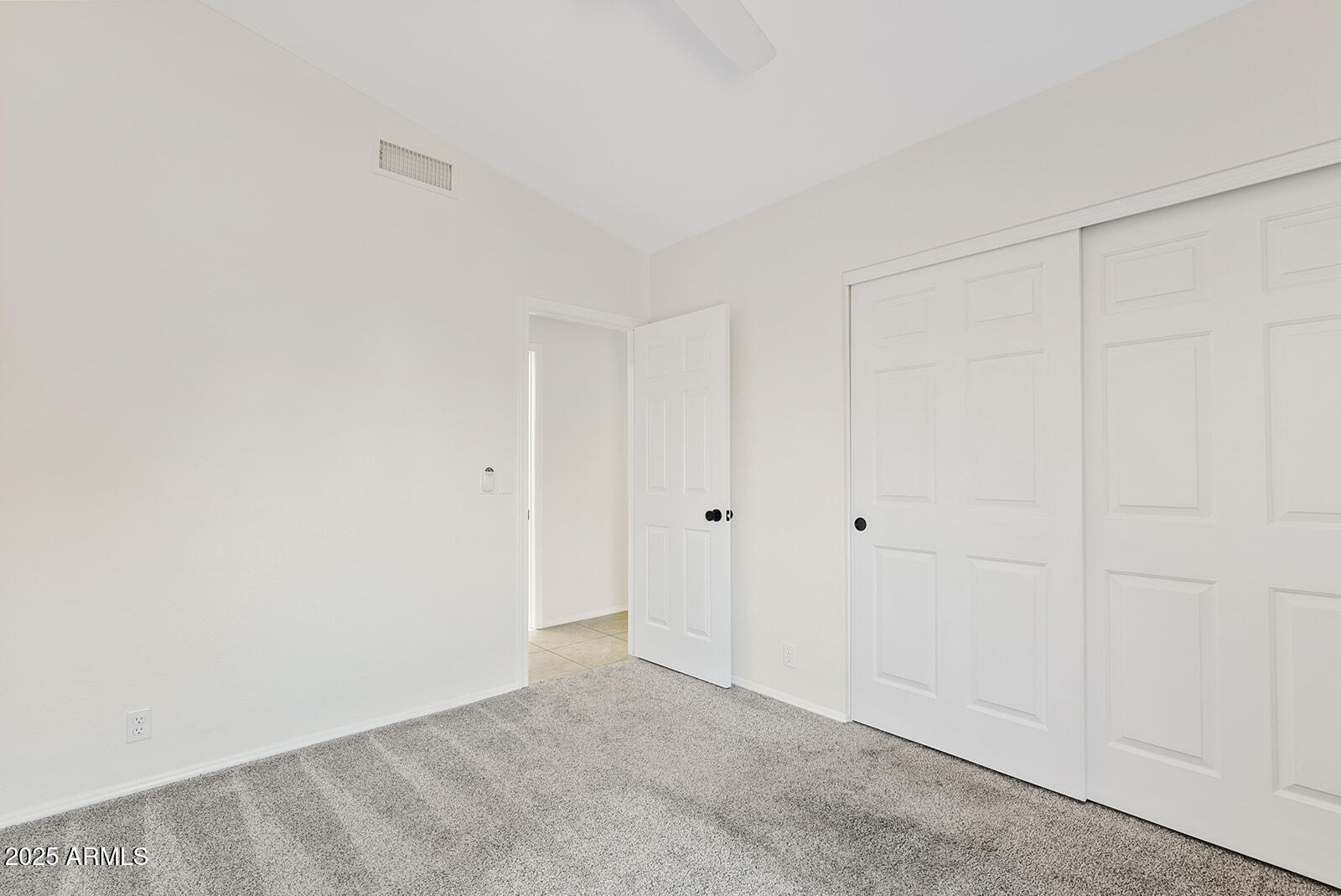 4949 E Gary Street Property Photo 27