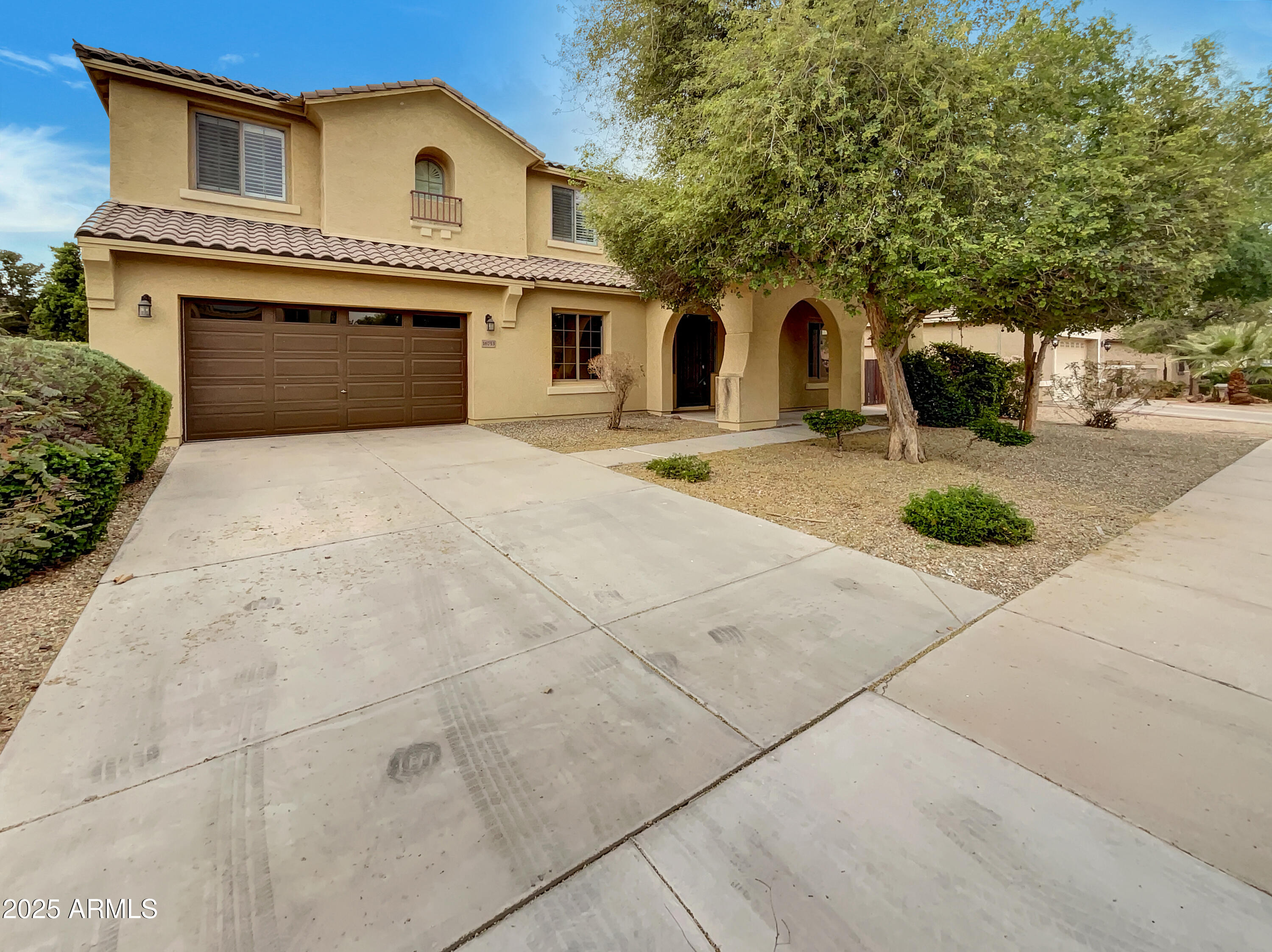 16753 W Apache Street Property Photo 1