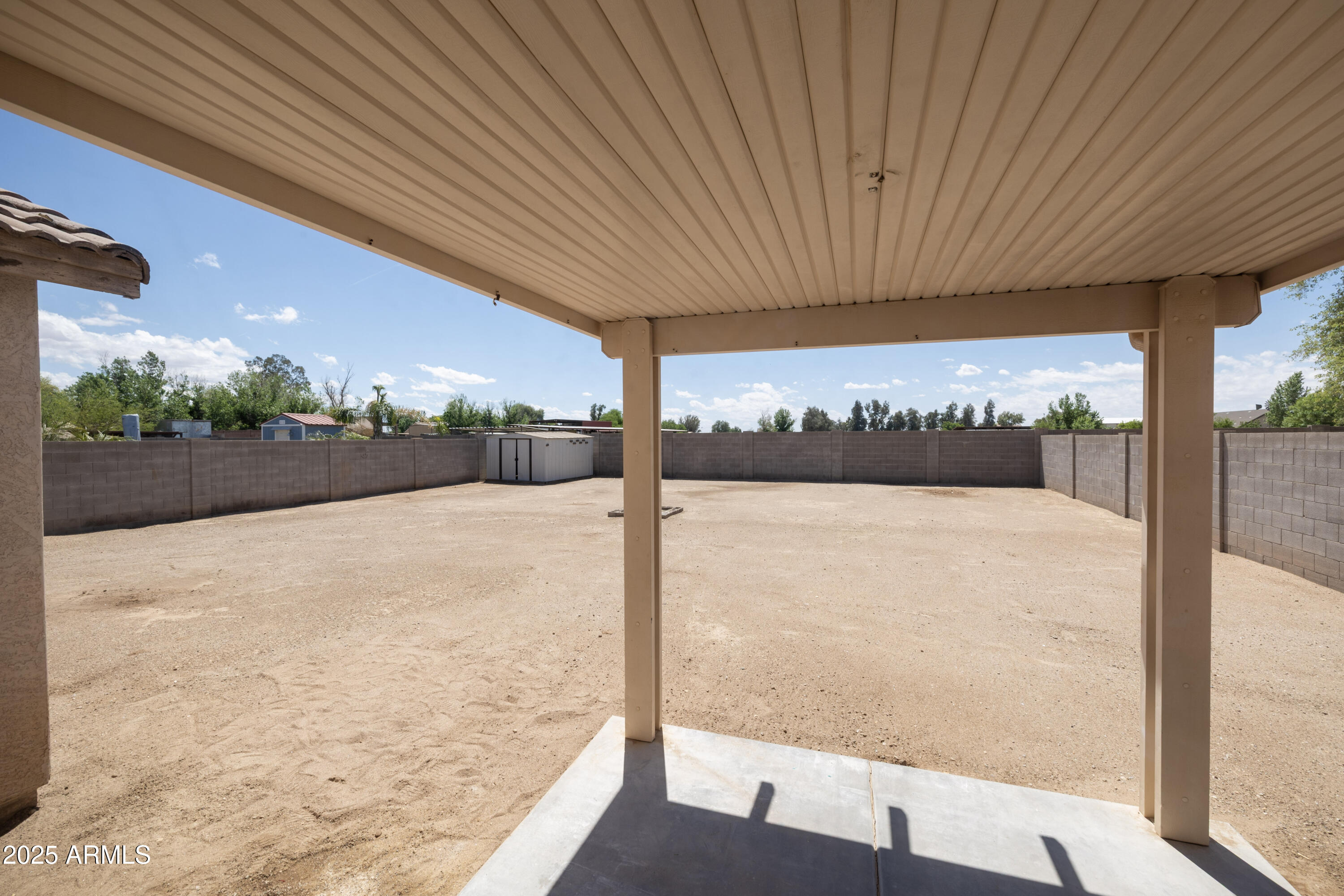 2101 E Andalusian Loop Property Photo 27