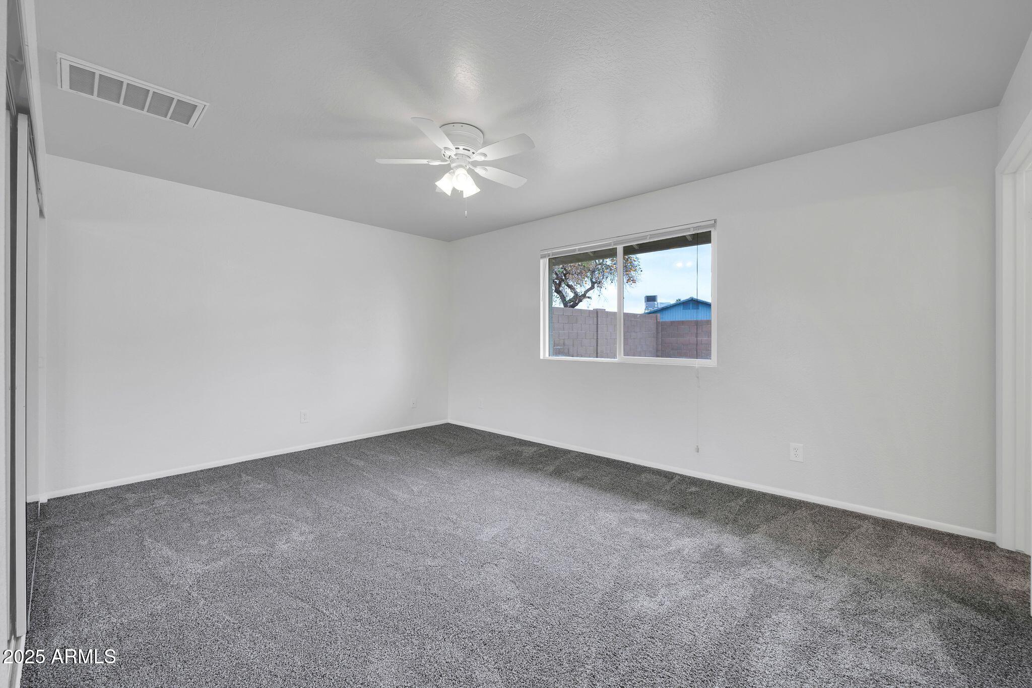 6527 W Sunnyside Drive Property Photo 19