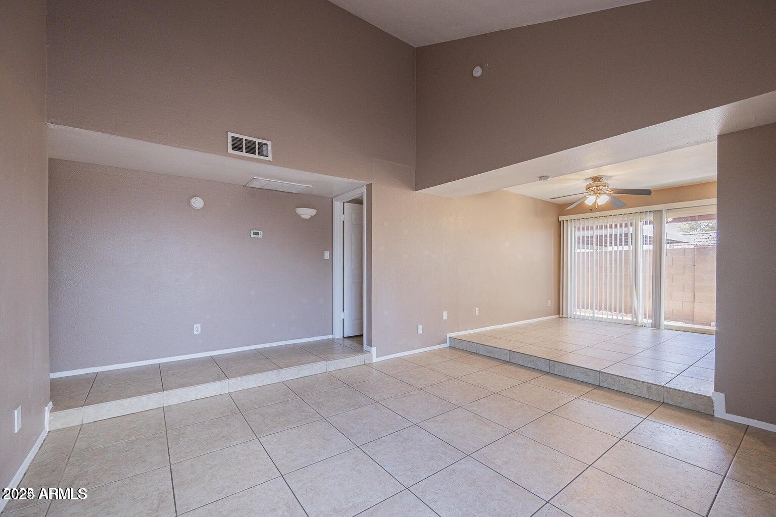804 S Hacienda Drive Property Photo 4
