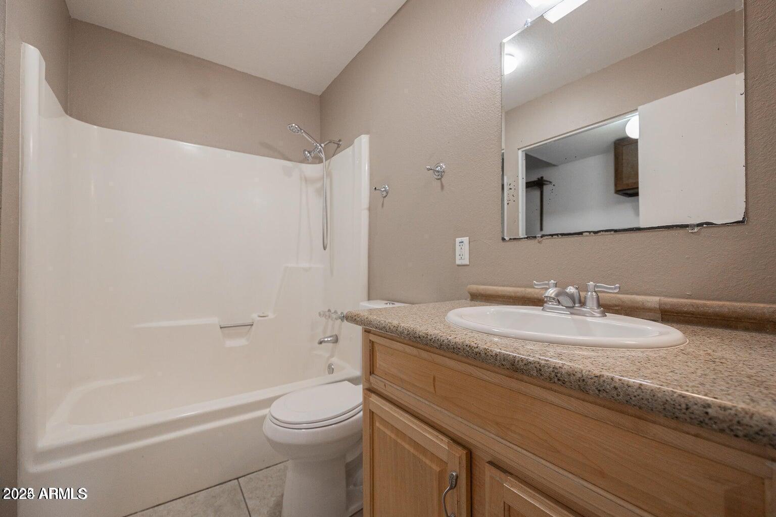 804 S Hacienda Drive Property Photo 13