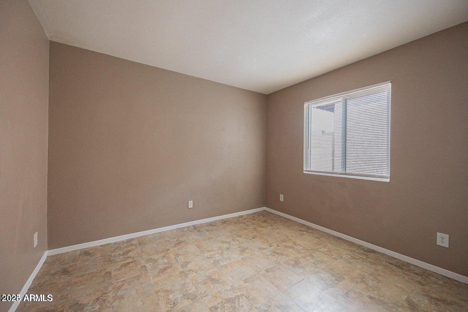 804 S Hacienda Drive Property Photo 15