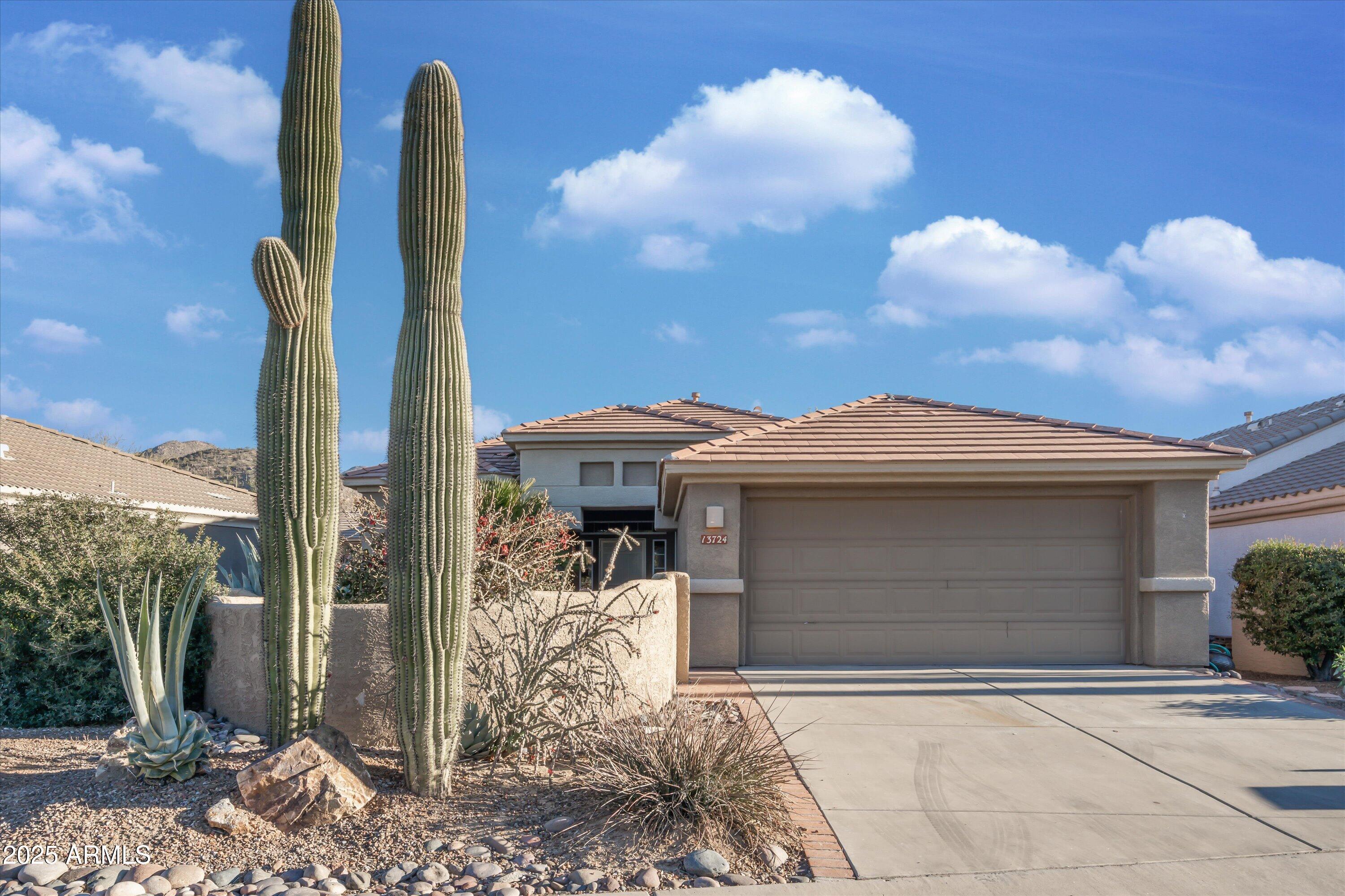 13724 N Wild Hazel Lane Property Photo