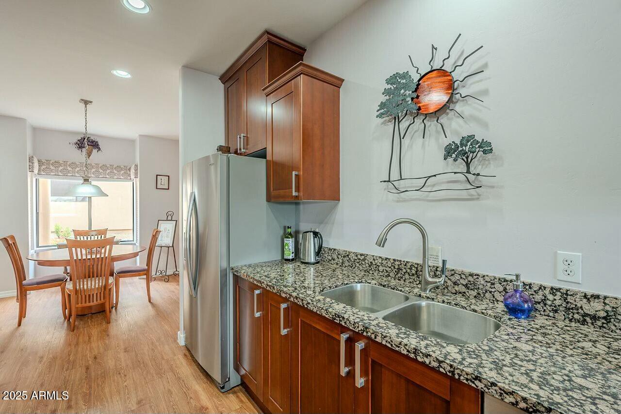 11011 N Zephyr Drive Property Photo 15