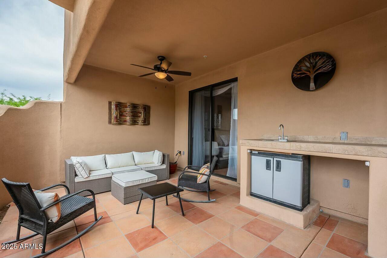 11011 N Zephyr Drive Property Photo 32