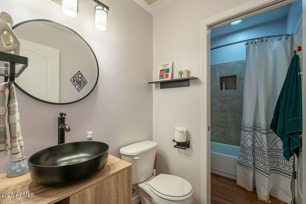 11011 N Zephyr Drive Property Photo 33