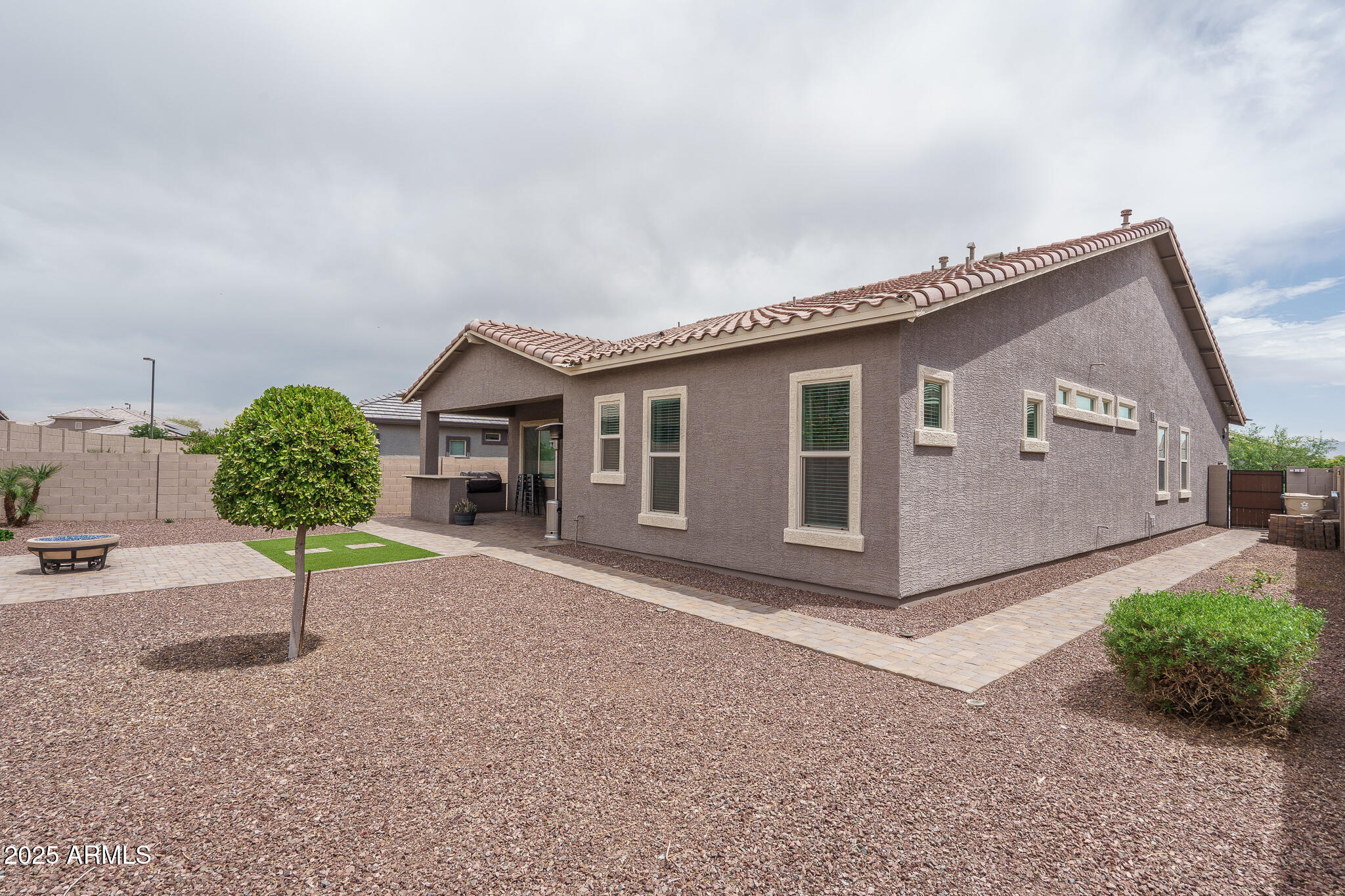 19728 W Buchanan Street Property Photo 25