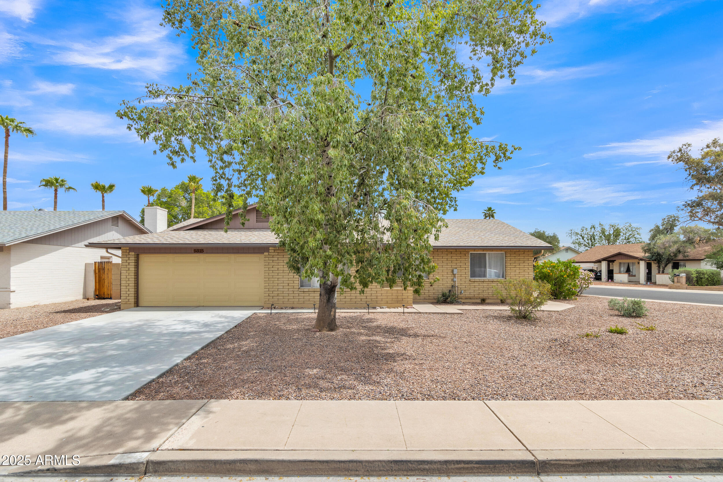 5315 S River Drive Property Photo 25