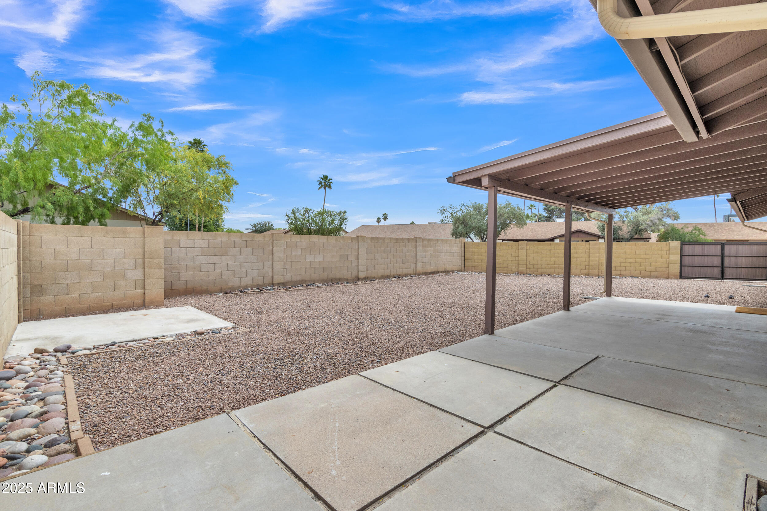 5315 S River Drive Property Photo 31