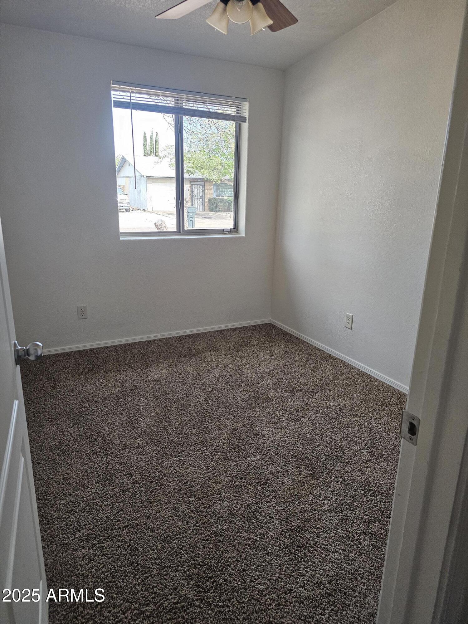 5018 Evergreen Drive Property Photo 7