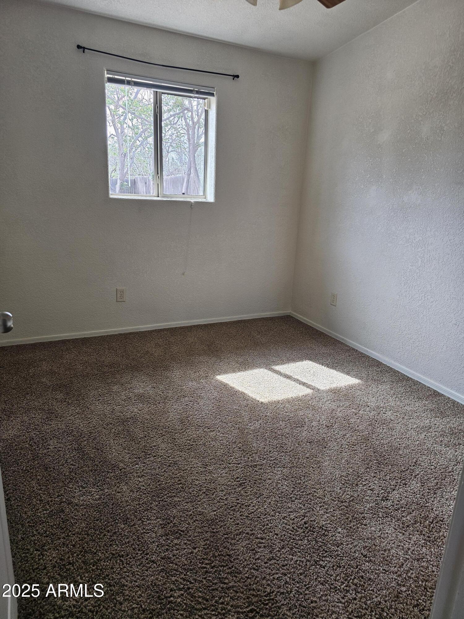 5018 Evergreen Drive Property Photo 8