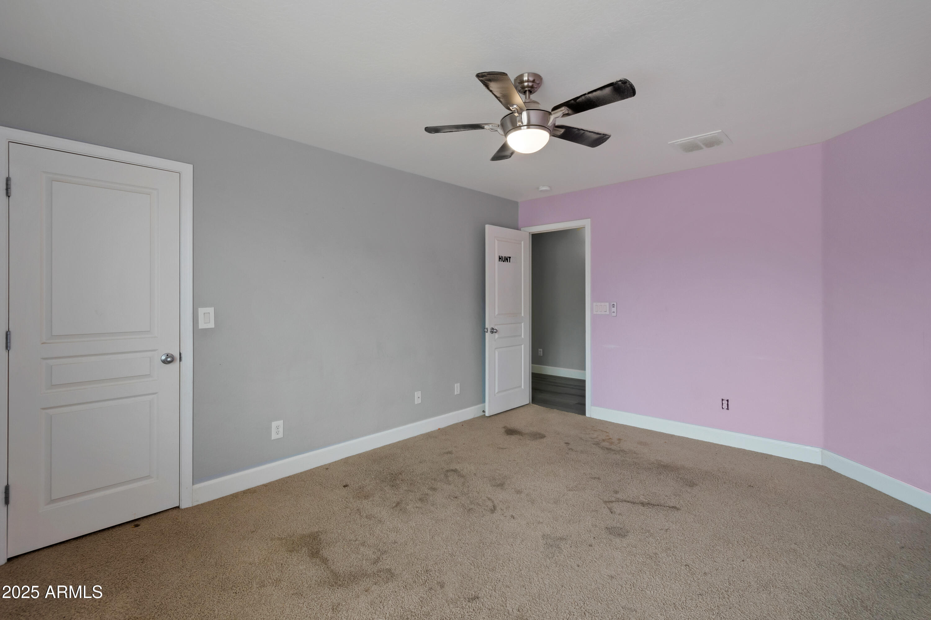 42502 W Somerset Drive Property Photo 21
