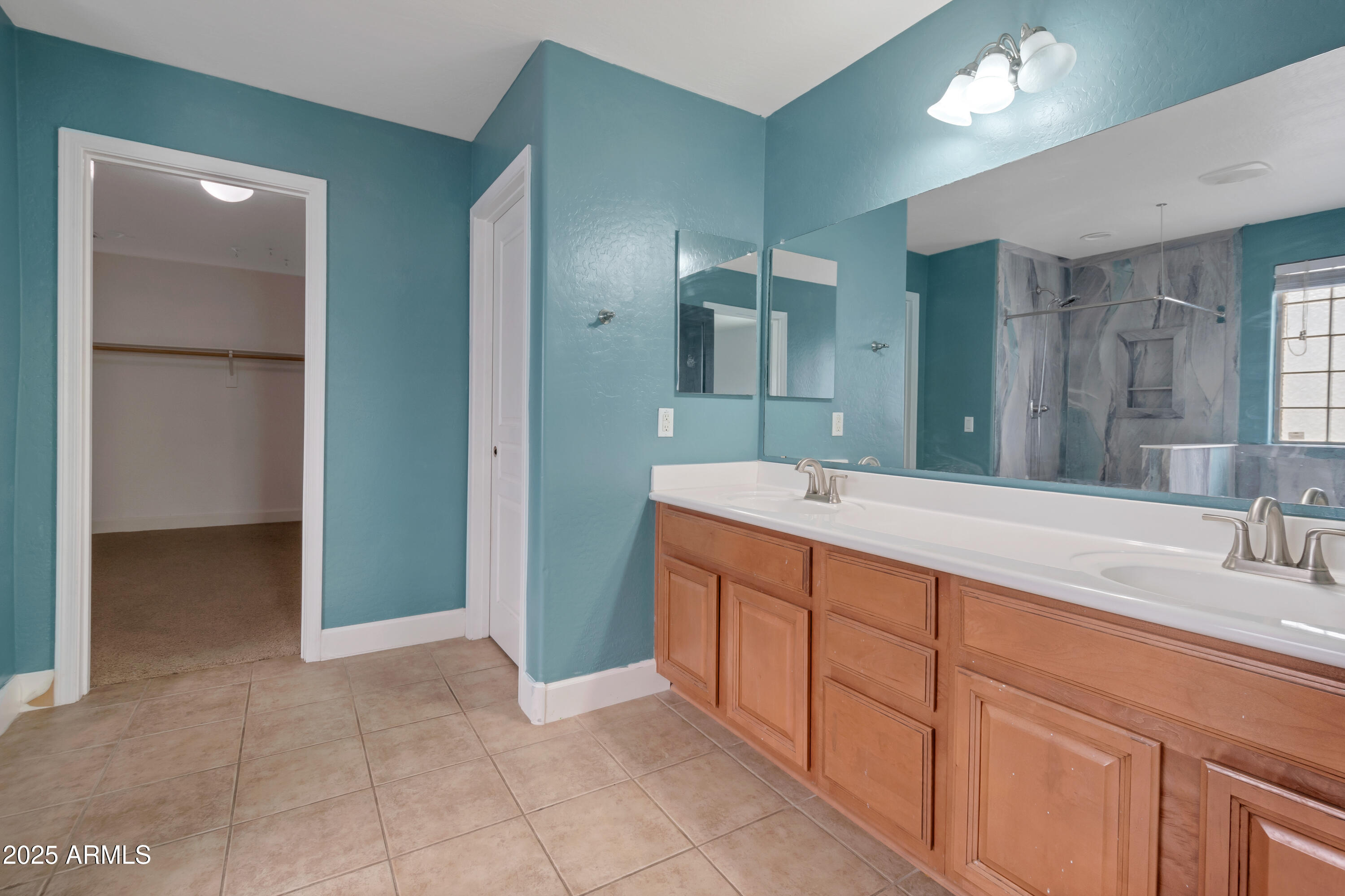 42502 W Somerset Drive Property Photo 26